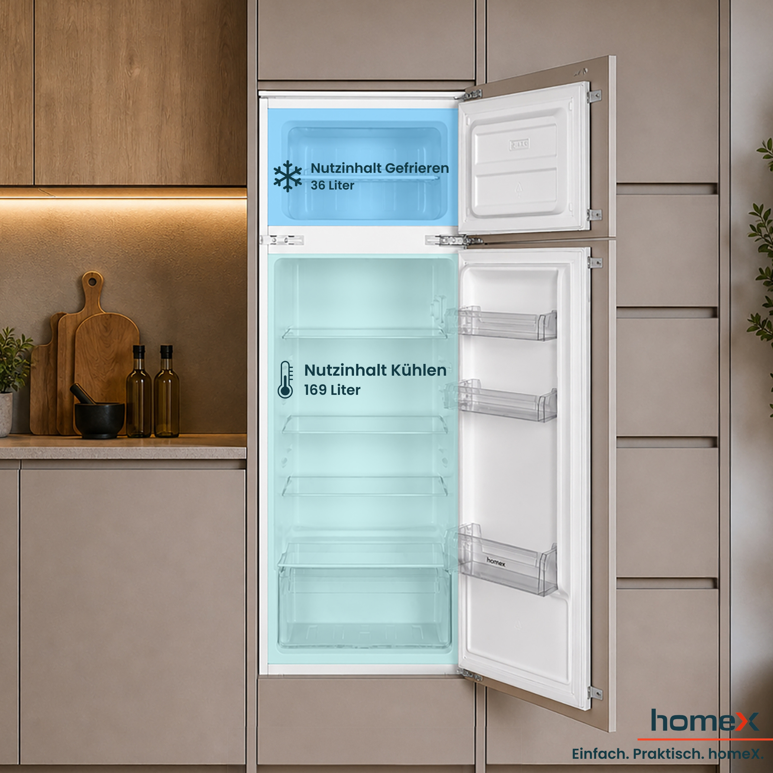Ein offener Kühlschrank mit Gefrierfach (36L) und Kühlfach (169L).