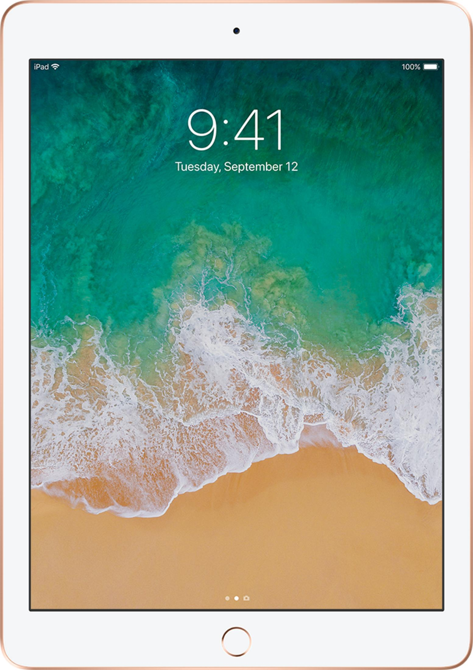 iPad wyświetla ekran blokady z tłem plaży i fal.
