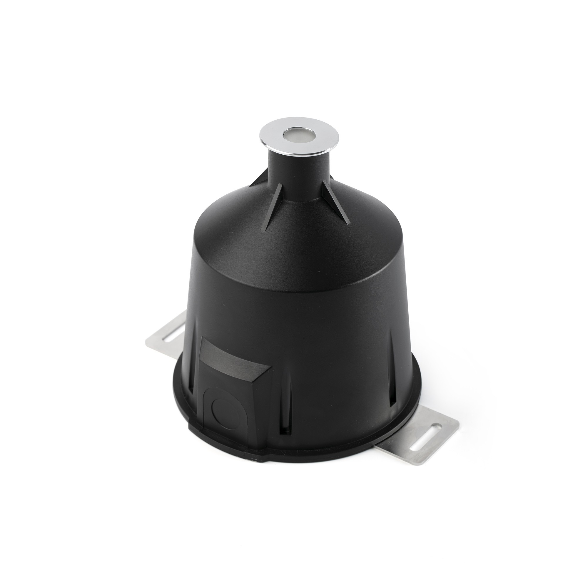 Corpo lampada nero con anello argentato e staffe di montaggio metalliche.