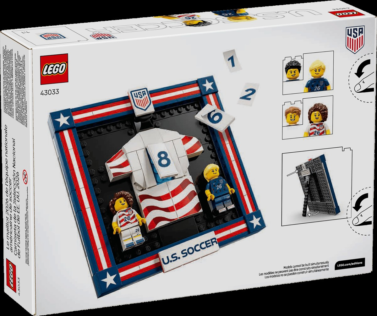 Set LEGO U.S. Soccer con minifigure, maglia e cornice bandiera USA.