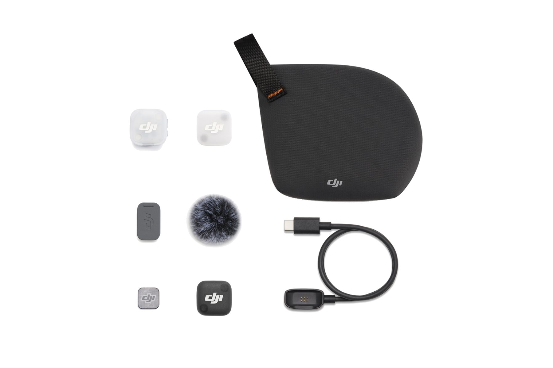 Accesorios DJI: transmisores, receptor, cortavientos, cable de carga y funda.