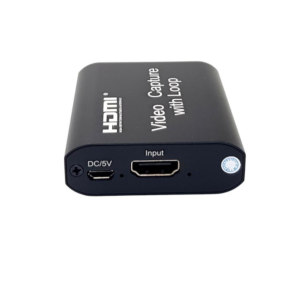 DC/5V bağlantı noktalı ve HDMI girişli siyah HDMI video yakalama cihazı.