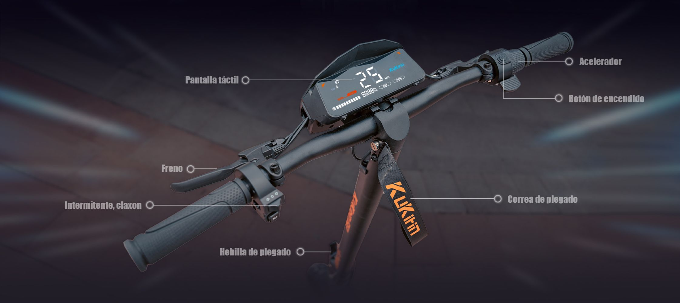 Manillar de patinete eléctrico con pantalla, maneta de freno, acelerador y controles.