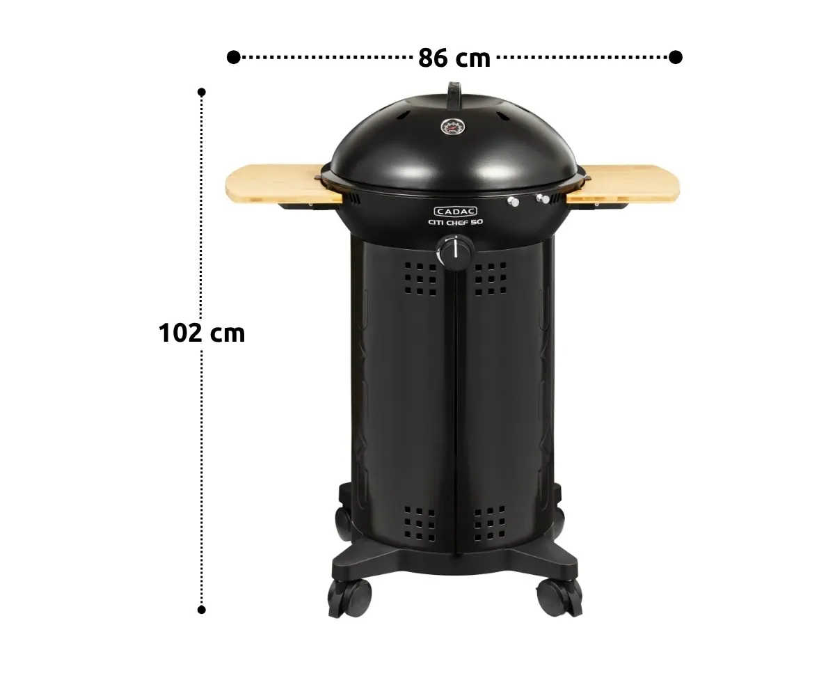 Tekerlekli siyah ızgara, 102 cm yüksekliğinde ve 86 cm genişliğinde.