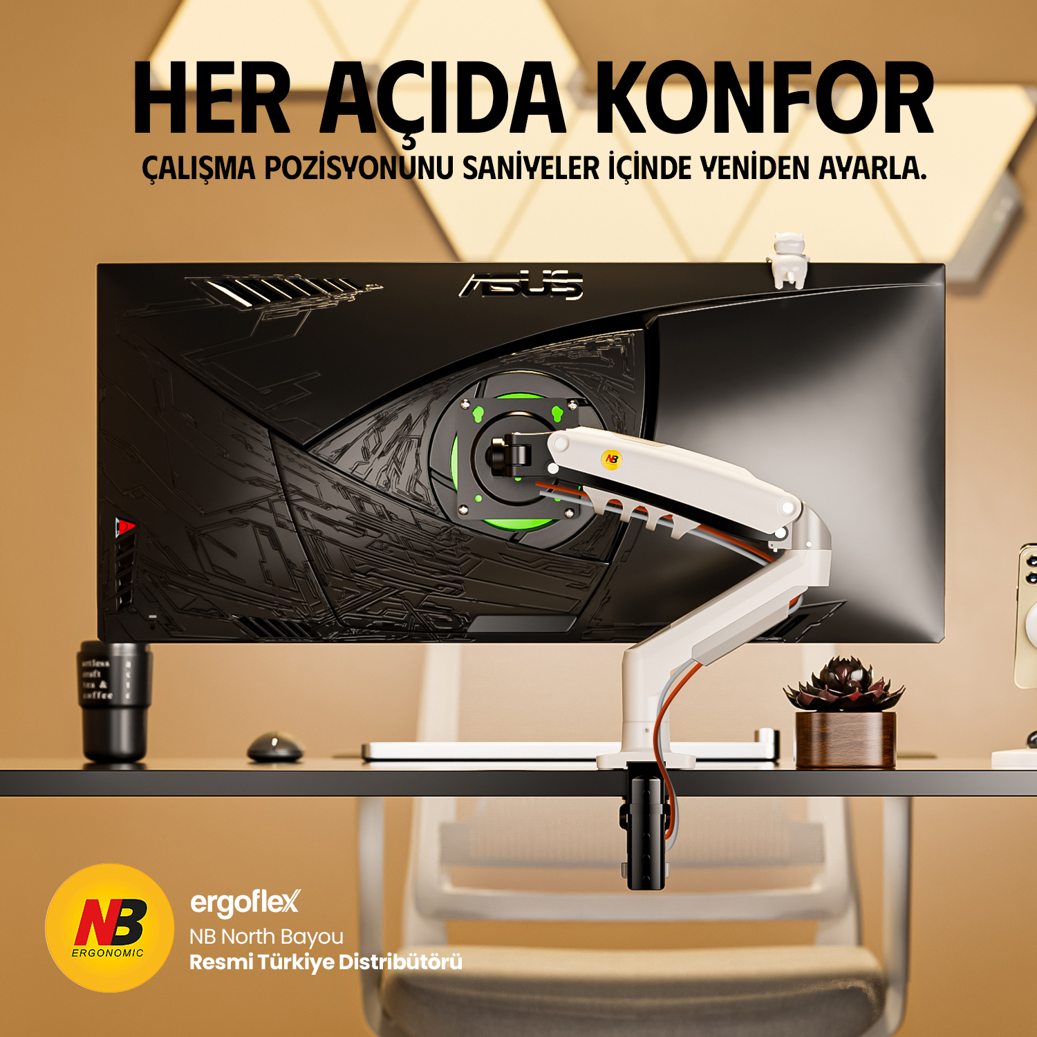 Monitör kolu, yeşil vurgulara sahip siyah bir monitörü bir masanın üzerinde tutuyor.