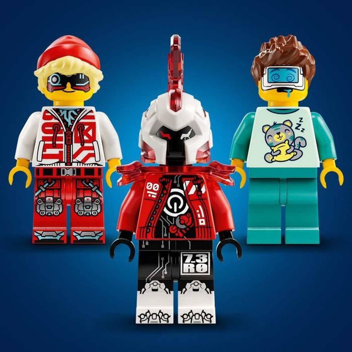 Trzy figurki Lego w kolorach czerwonym, białym i niebieskim noszą zbroje.