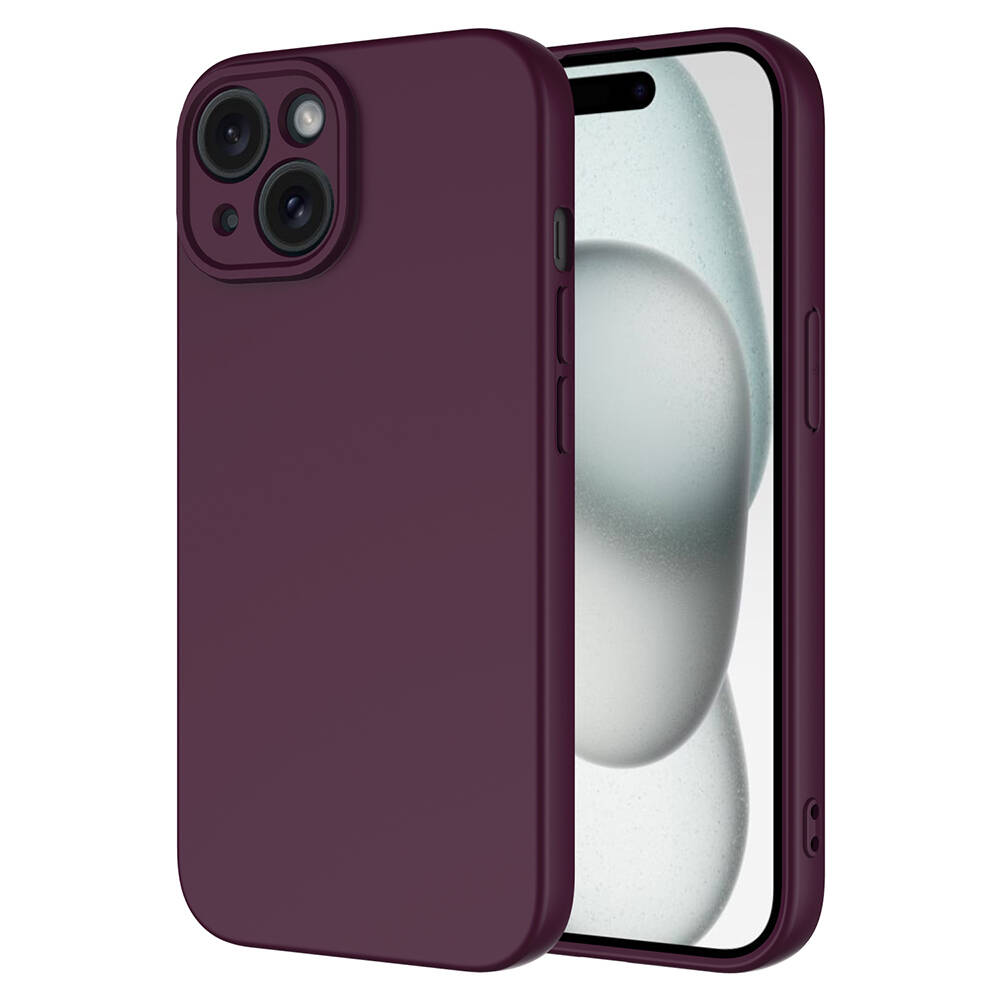 Kamera korumalı koyu mor telefon kılıfı, açık renkli bir akıllı telefona takılı.