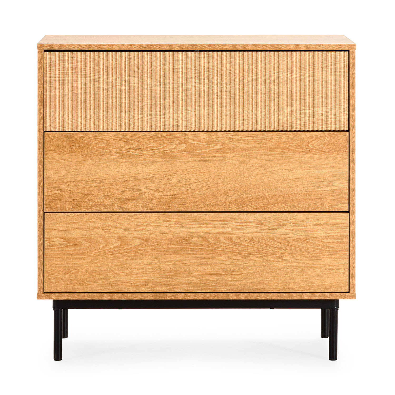 Cómoda de madera con tres cajones, el superior tiene un diseño acanalado.