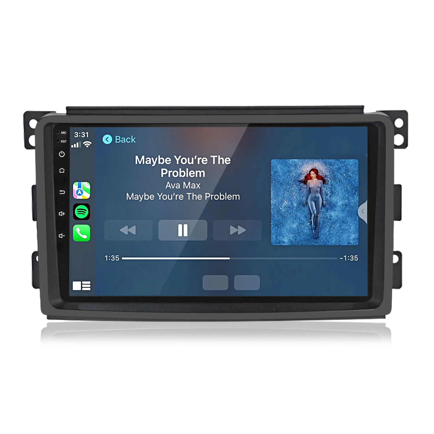 Autoradio che riproduce musica di Ava Max, con titolo e copertina.