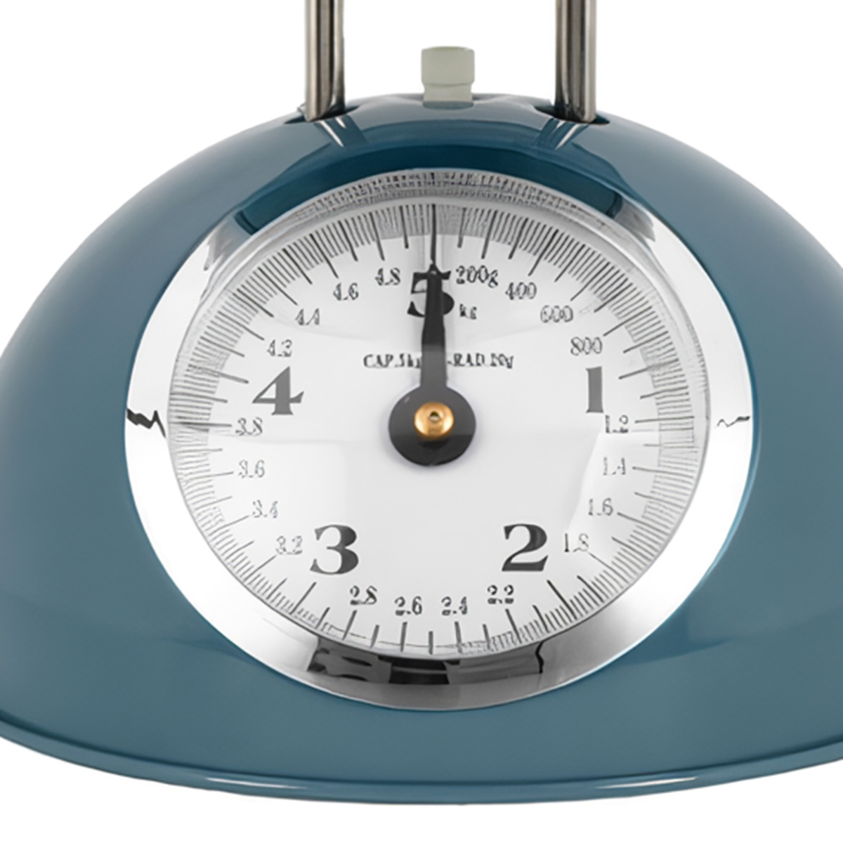 Un dial de báscula azul con números y marcas blancas. El puntero indica 5kg.