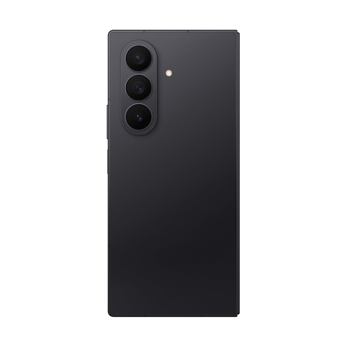 Rückseite eines dunklen Smartphones mit drei vertikalen Kameras und einem Blitz.