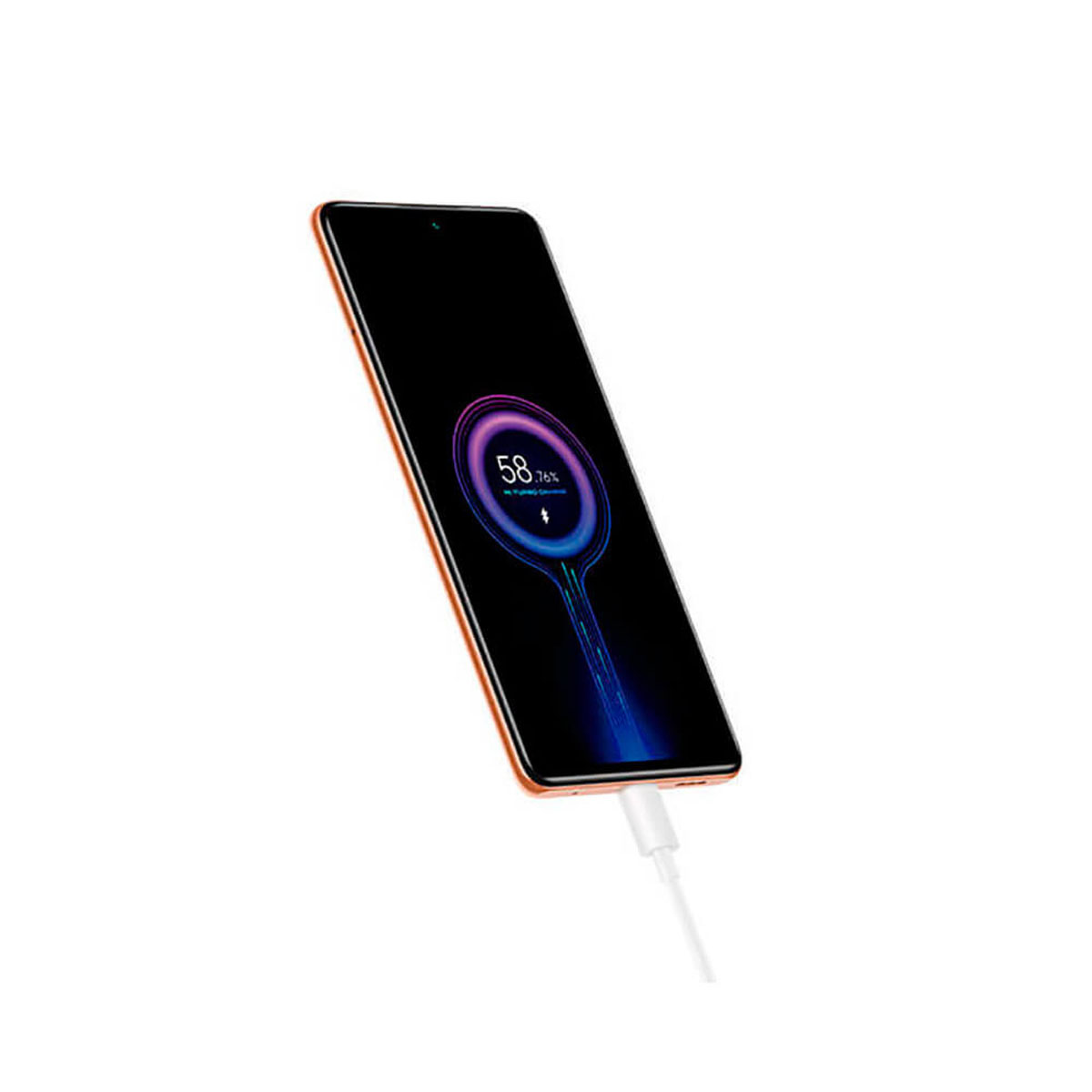 Pomarańczowy smartfon ładuje się przez biały kabel. Ekran pokazuje 58% naładowania.