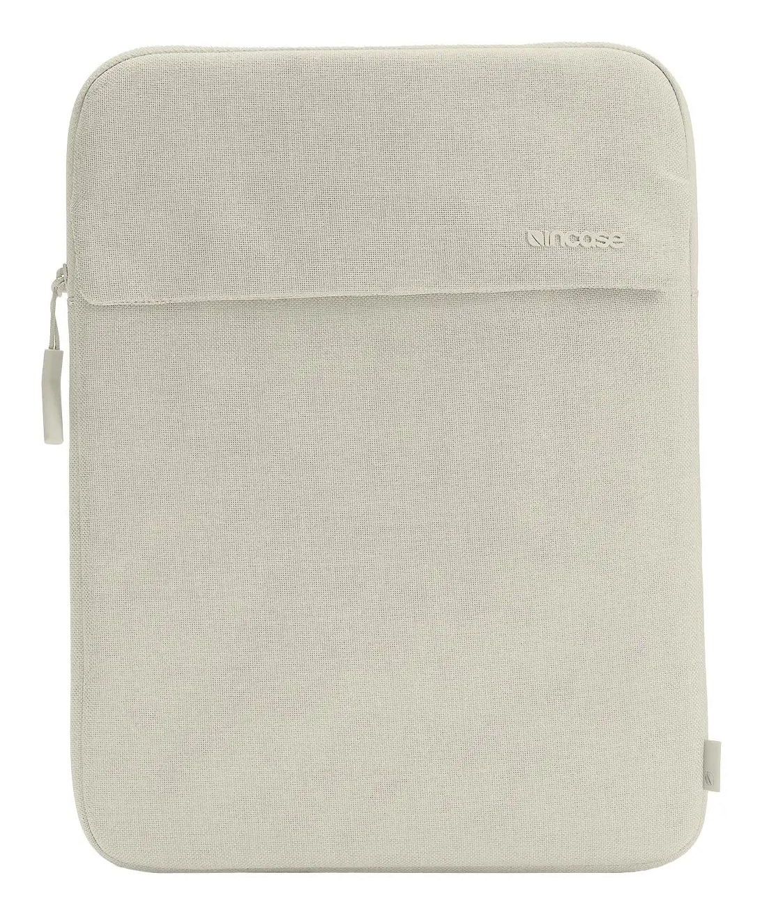 Una custodia per laptop beige chiaro con tasca con cerniera e logo in rilievo.