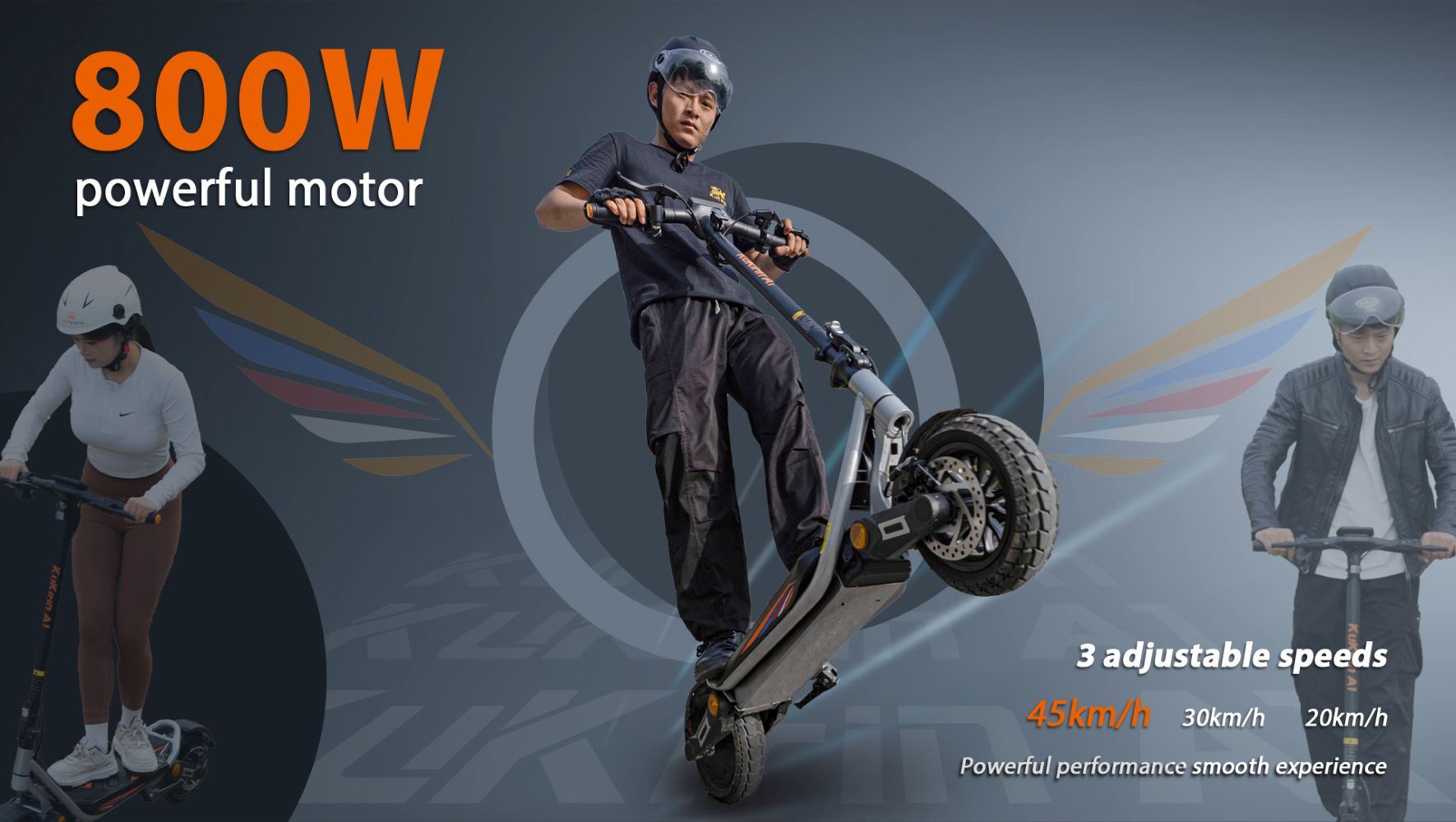 Tre persone su monopattini elettrici con motore da 800W e 3 velocità.