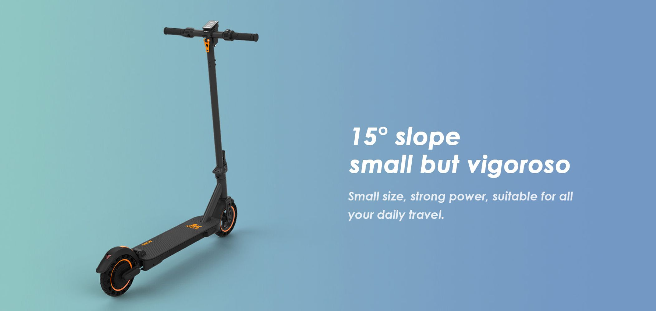 Uno scooter elettrico nero con accenti arancioni su sfondo blu.