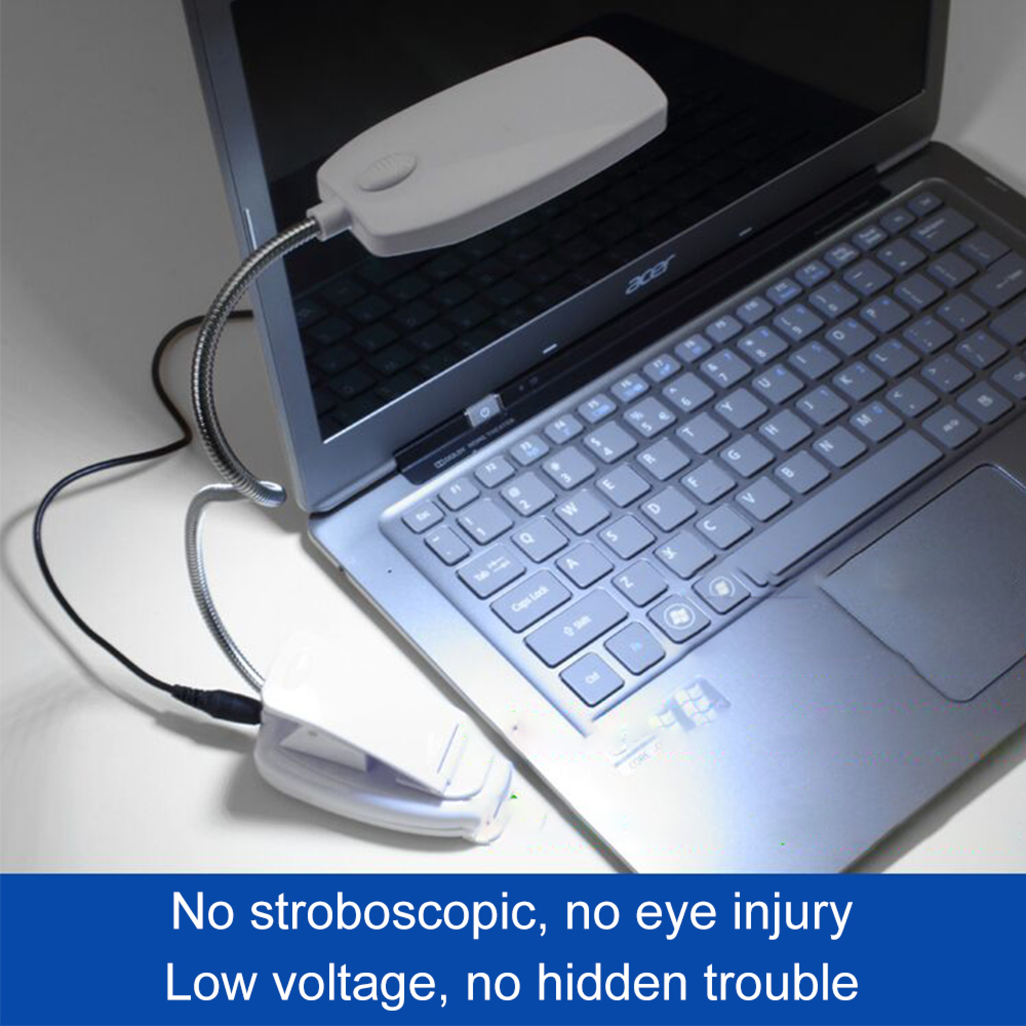 Ein weißes LED-Licht ist an einem Laptop befestigt. Keine Stroboskopie, keine Augenverletzung.