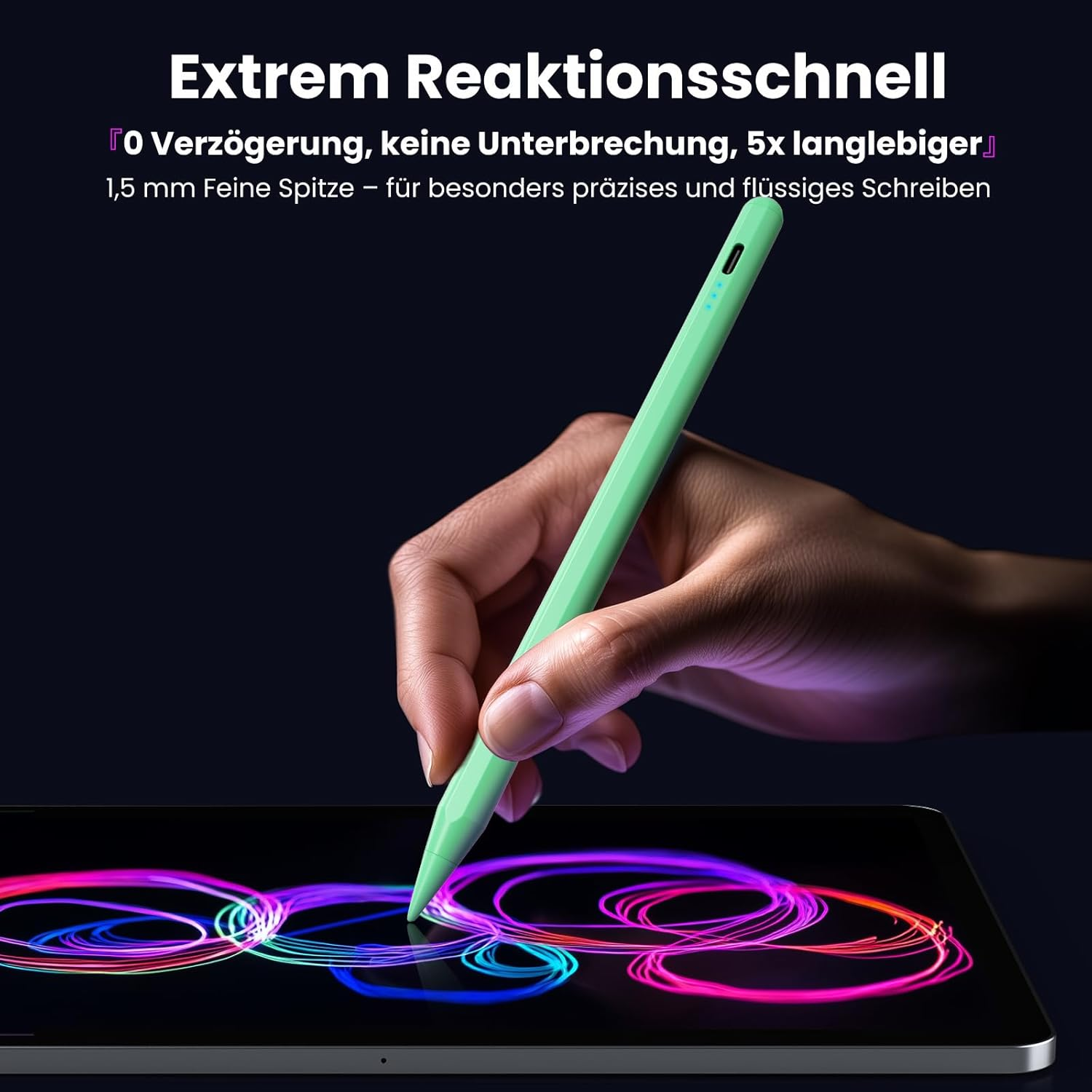 Eine Hand hält einen grünen Stift, der auf einem Tablet mit bunten Linien zeichnet.