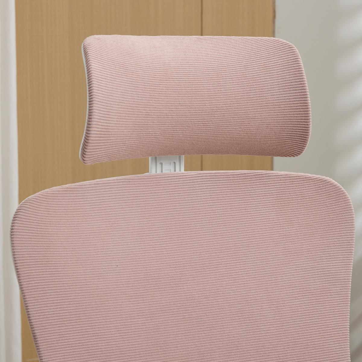 Ein rosa Bürostuhl mit Kopfstütze und Rückenlehne aus Netzstoff.