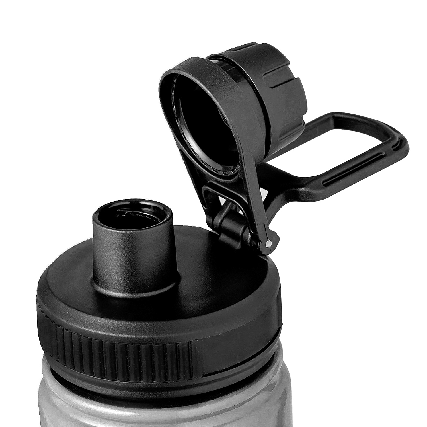 Primer plano de la tapa negra de una botella de agua con boquilla abierta y asa.