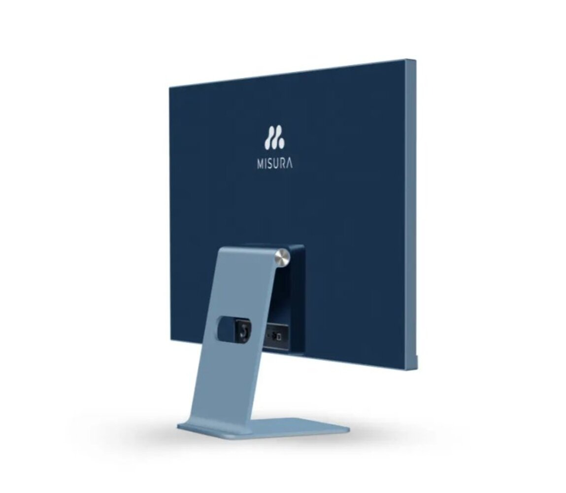 Reverso de monitor azul oscuro con soporte y logo plateados.