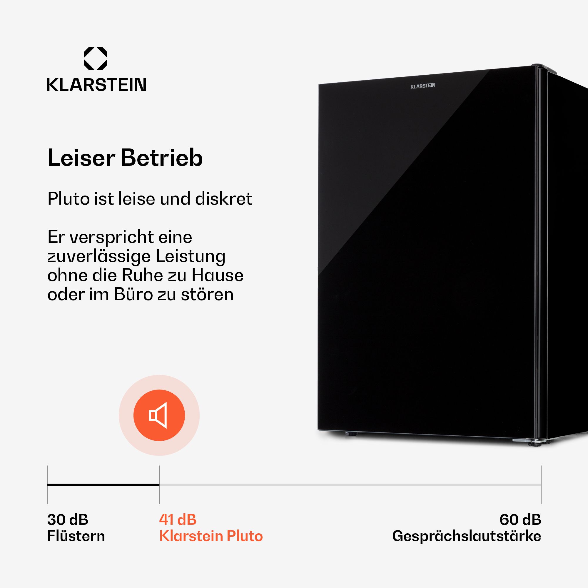 Schwarzer Klarstein Kühlschrank mit Lautstärkenvergleich: 30 dB Flüstern, 41 dB Klarstein Pluto, 60 dB Gesprächslautstärke.
