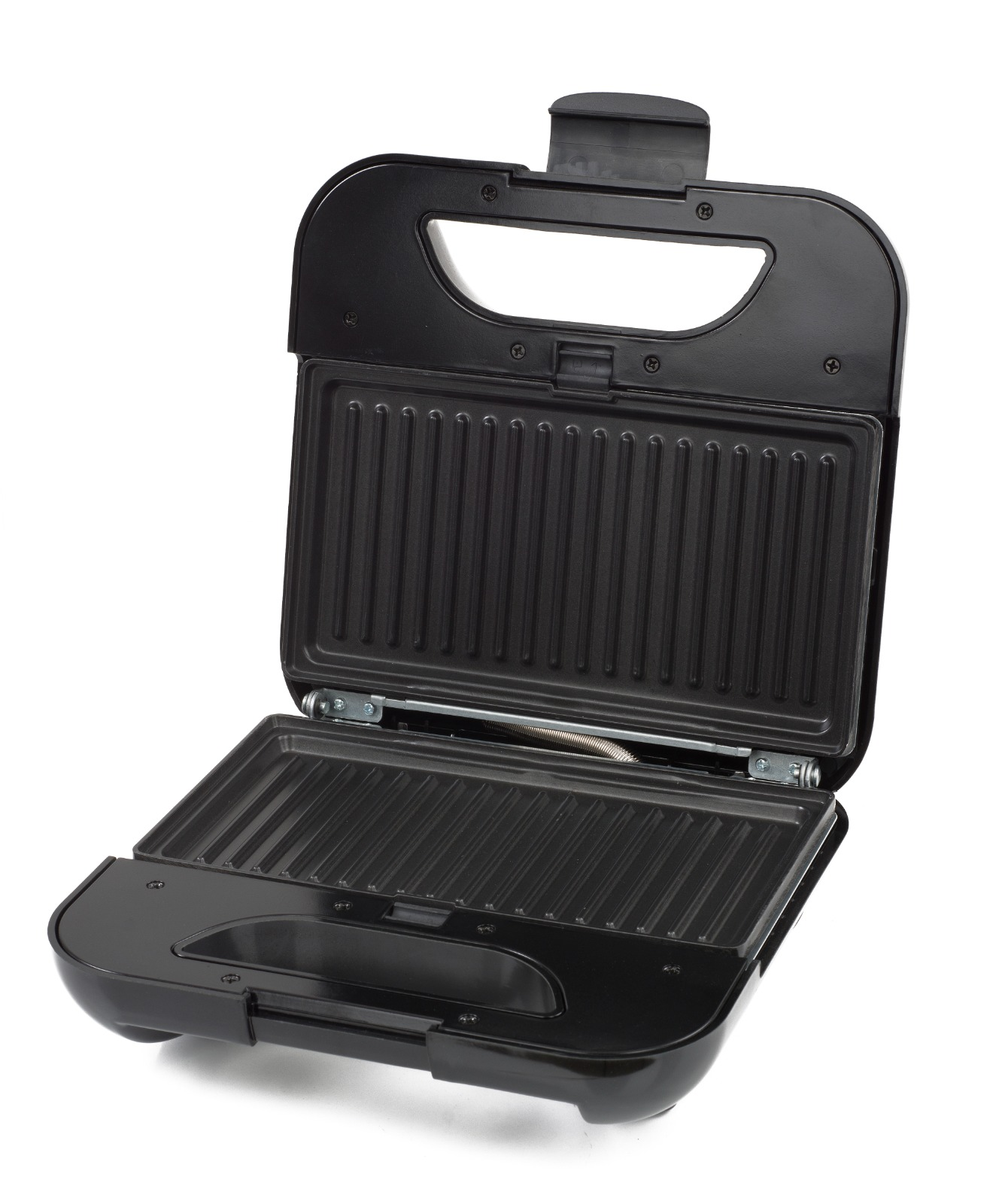 Ein offener schwarzer Sandwichmaker mit geriffelten Grillplatten auf weißem Hintergrund.