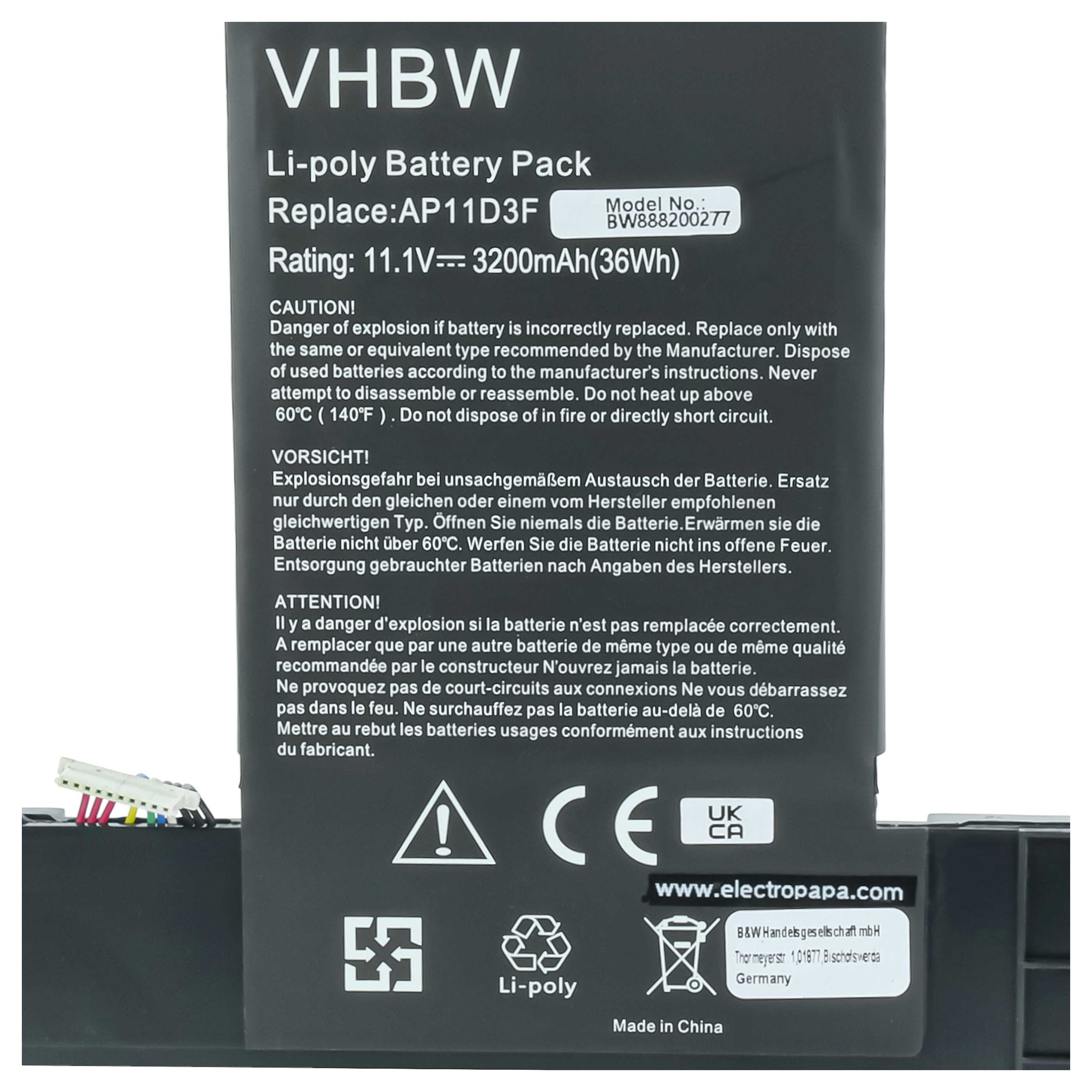 Schwarzer Akku mit weißer Schrift, Modell AP11D3F, 3200mAh.