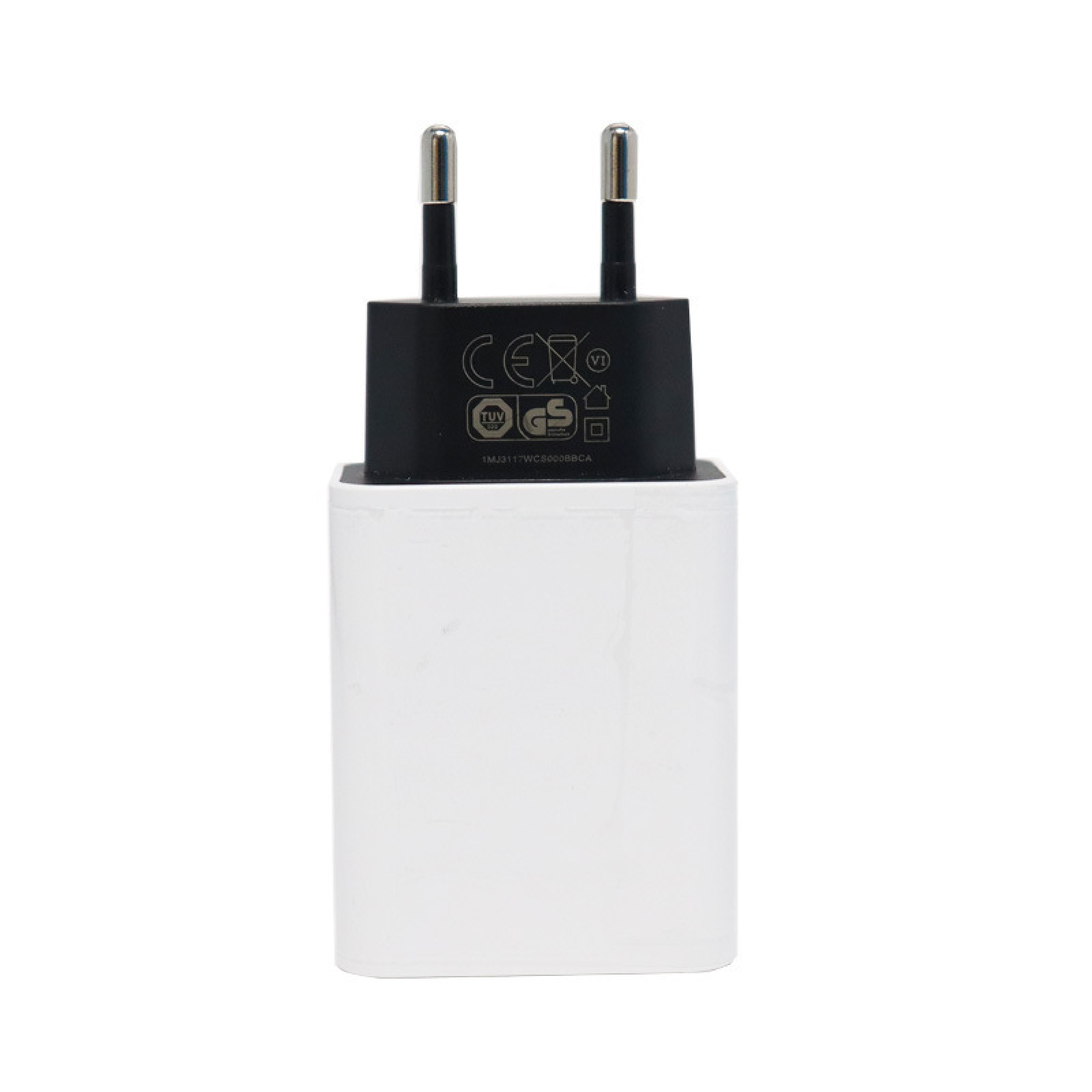 Ein weißer Netzstecker mit schwarzen Details und zwei silbernen Stiften.