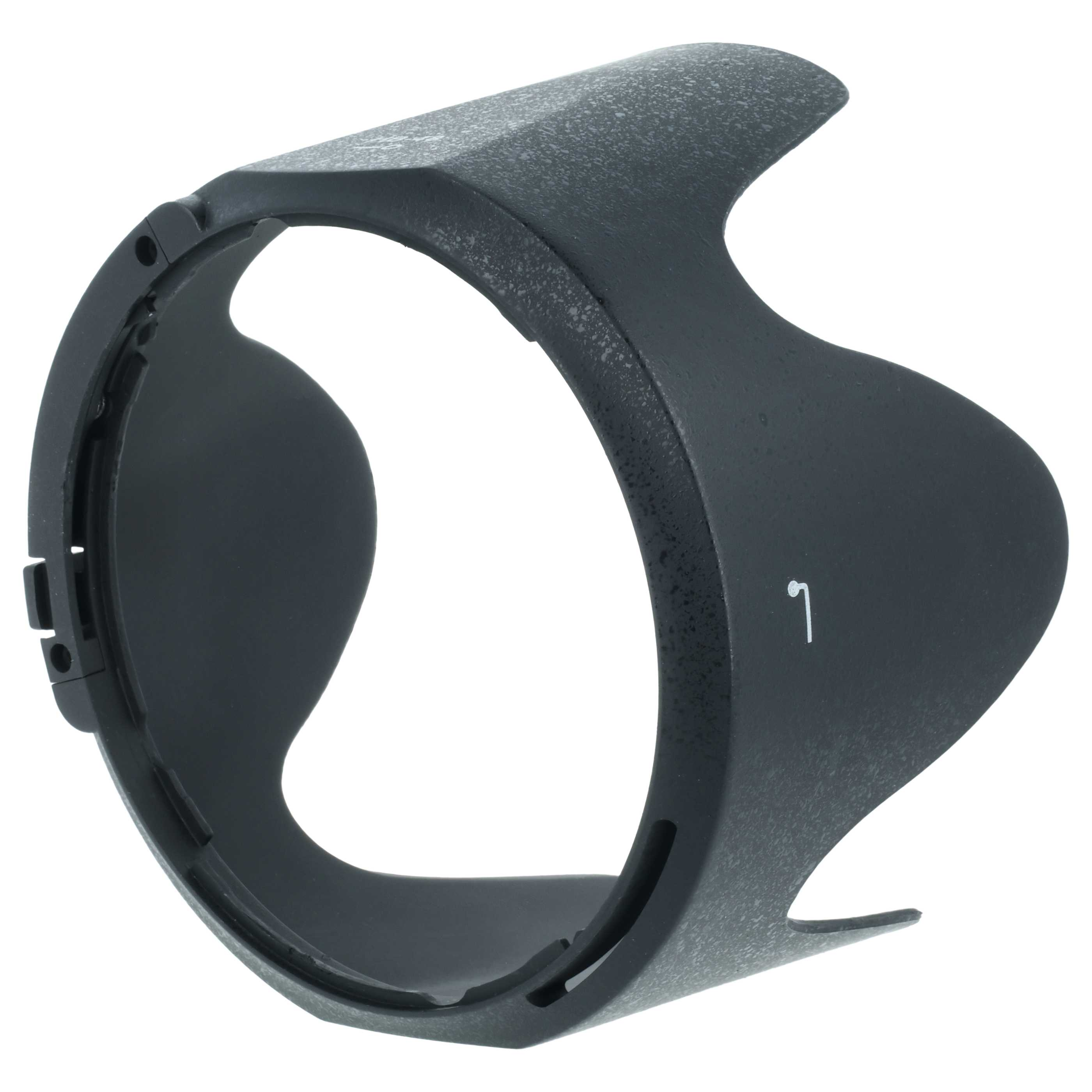 Schwarze Kamera-Objektivhaube mit einer "7" Markierung, auf weißem Hintergrund.