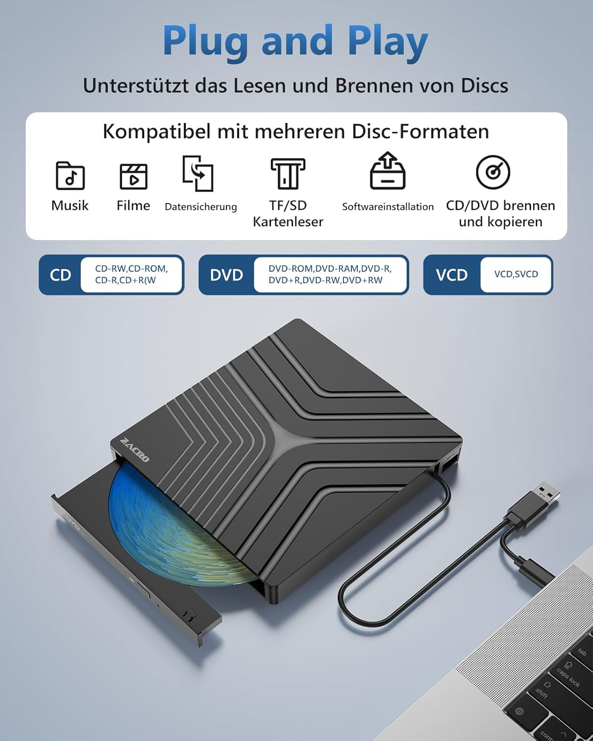 Schwarzer externer CD/DVD-Brenner mit eingelegter Disc, verbunden mit einem Laptop.