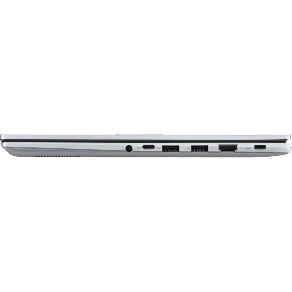 Widok z boku srebrnego laptopa pokazujący porty: słuchawki, USB-C, USB-A, HDMI.