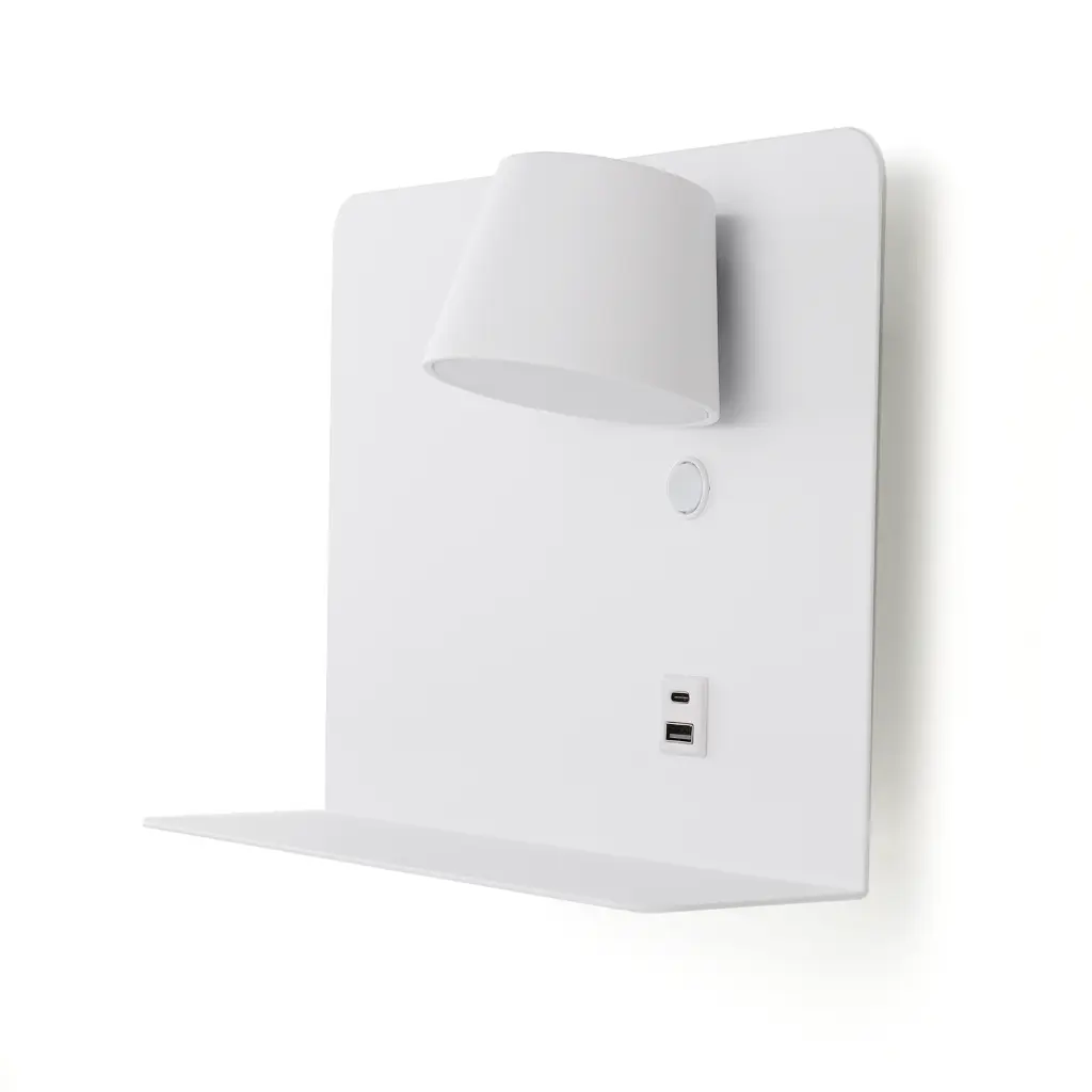 Un estante blanco de pared con lámpara integrada, interruptor y puertos USB.