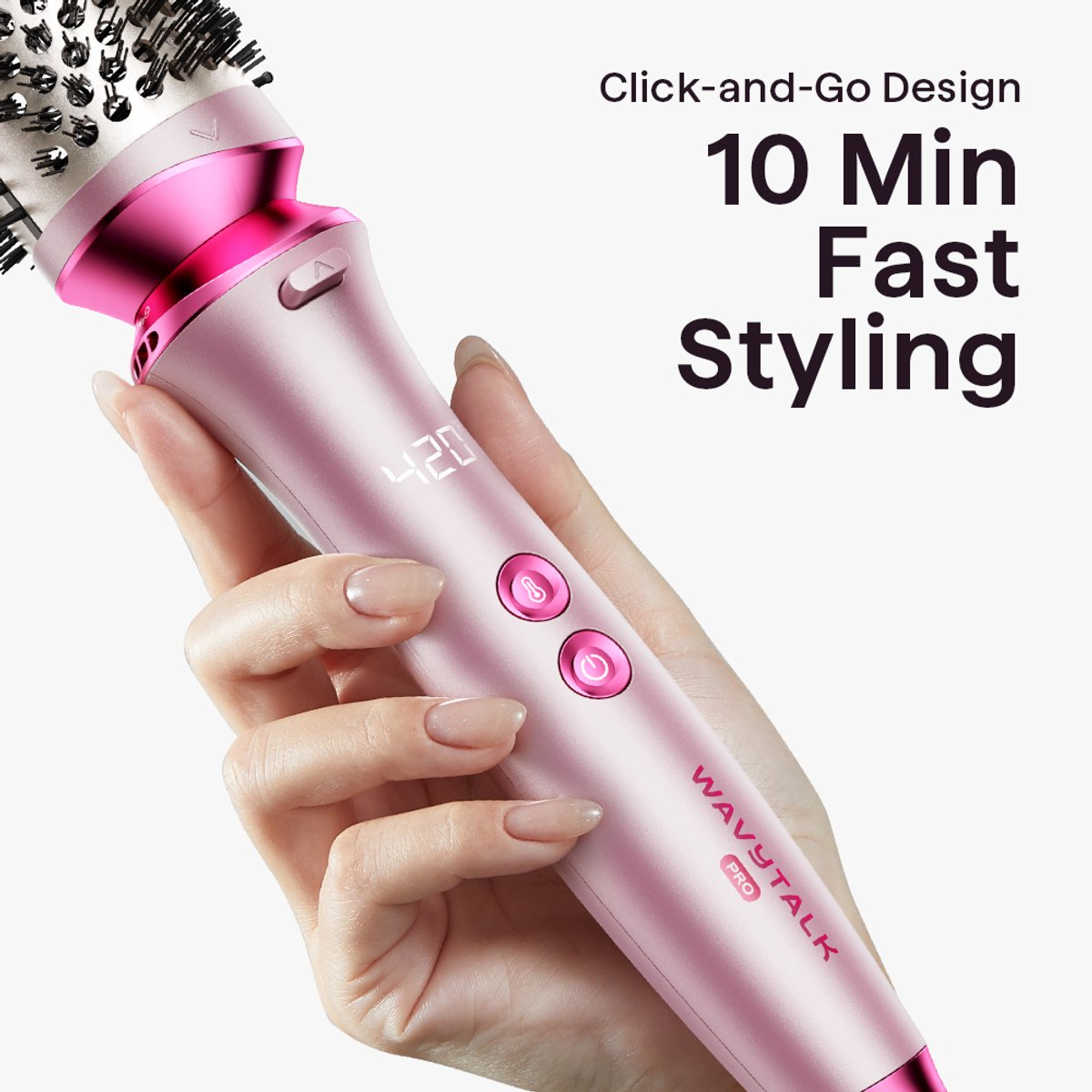 Een hand houdt een roze haarstyler vast met digitaal display en knoppen.