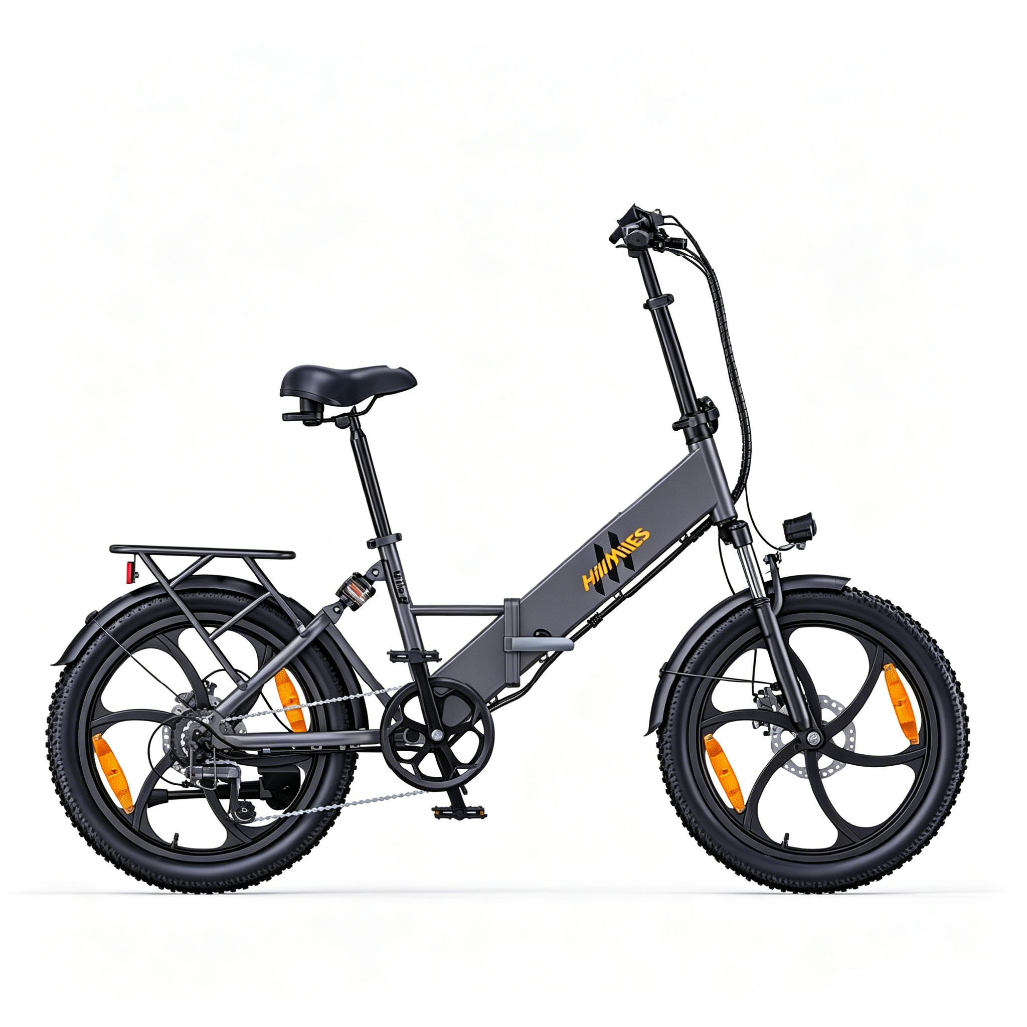Una bicicletta elettrica pieghevole grigia con pneumatici e ruote nere.