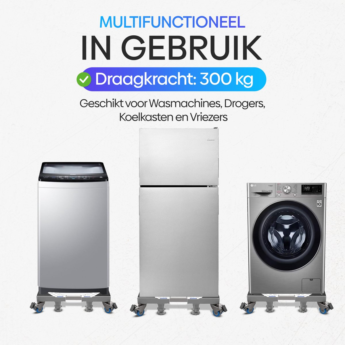 Zilveren top-load wasmachine, koelkast en voorlader op verrijdbare onderstellen.