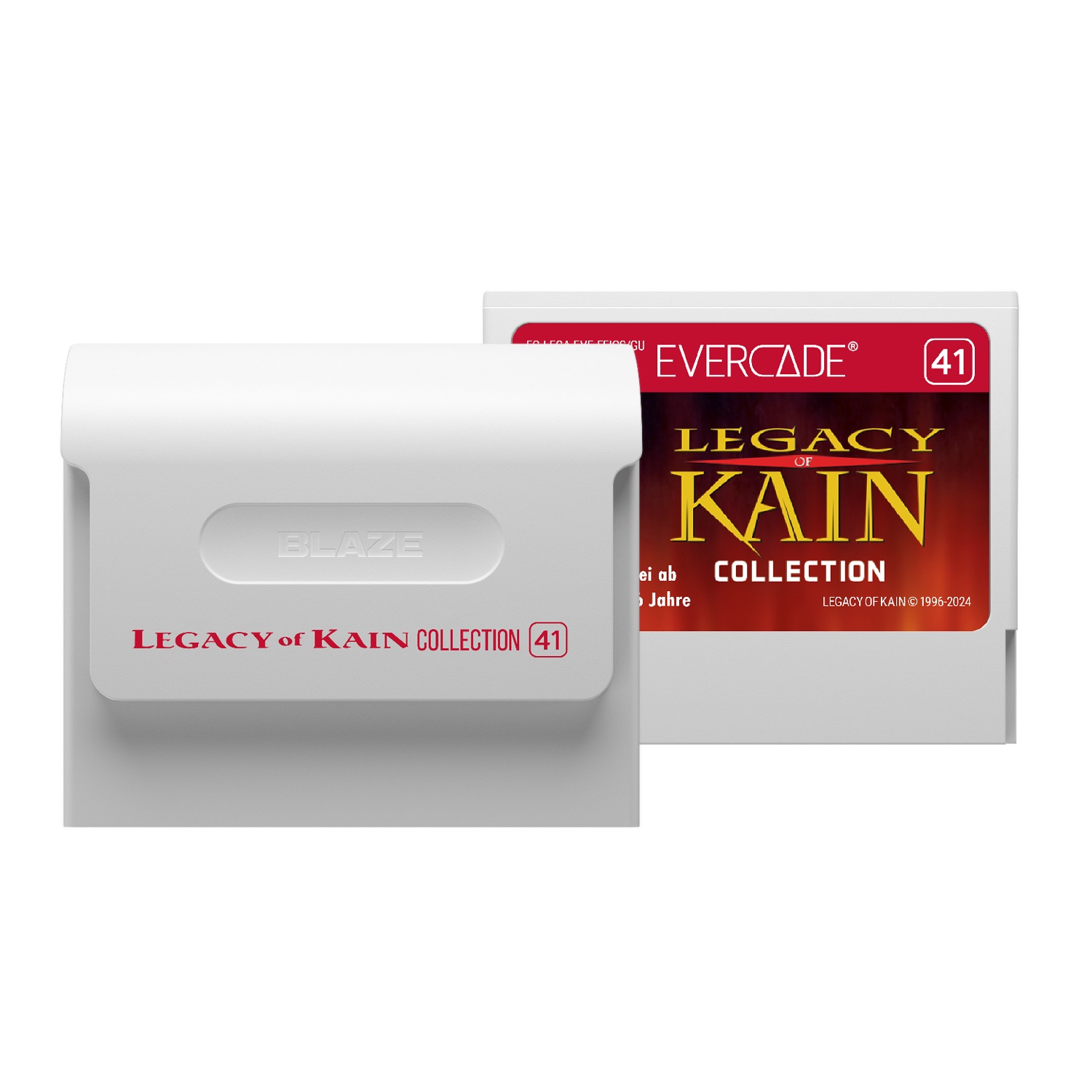 Due cartucce di gioco bianche una accanto all'altra. Una mostra 'Legacy of Kain Collection 41'.
