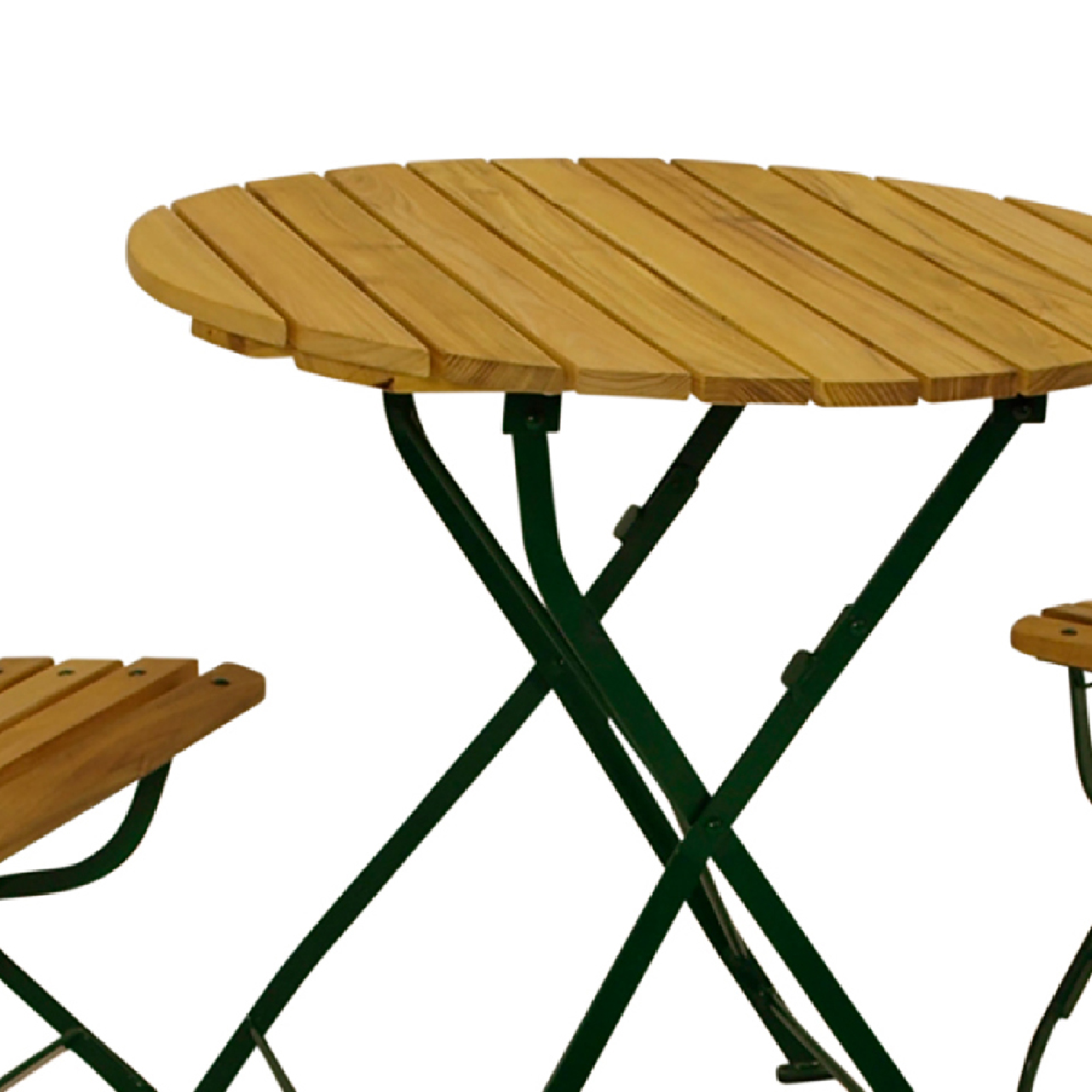 Holztisch und Stuhl mit dunklen Metallbeinen auf weißem Hintergrund.