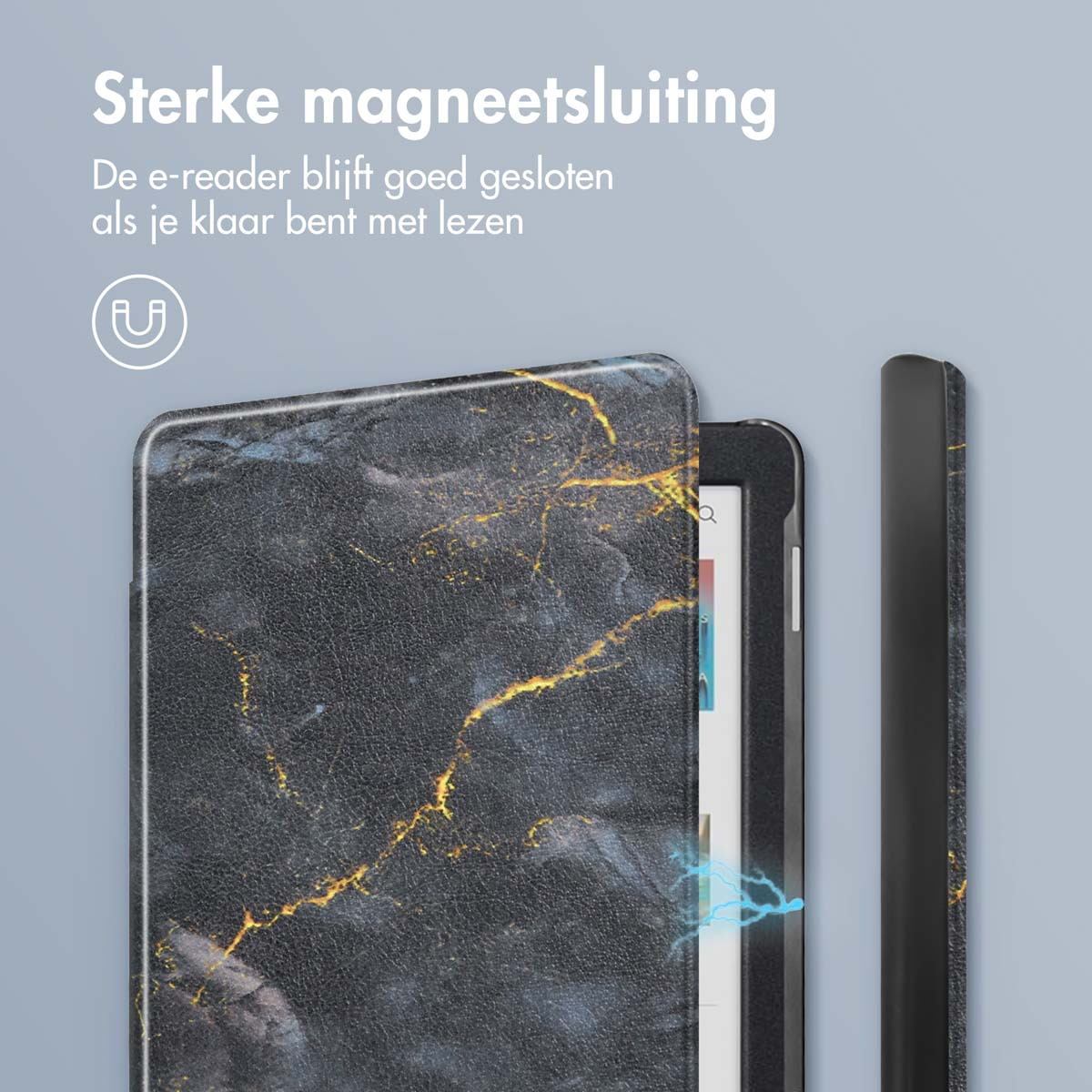 Un e-reader avec une couverture marbrée à fermeture magnétique.