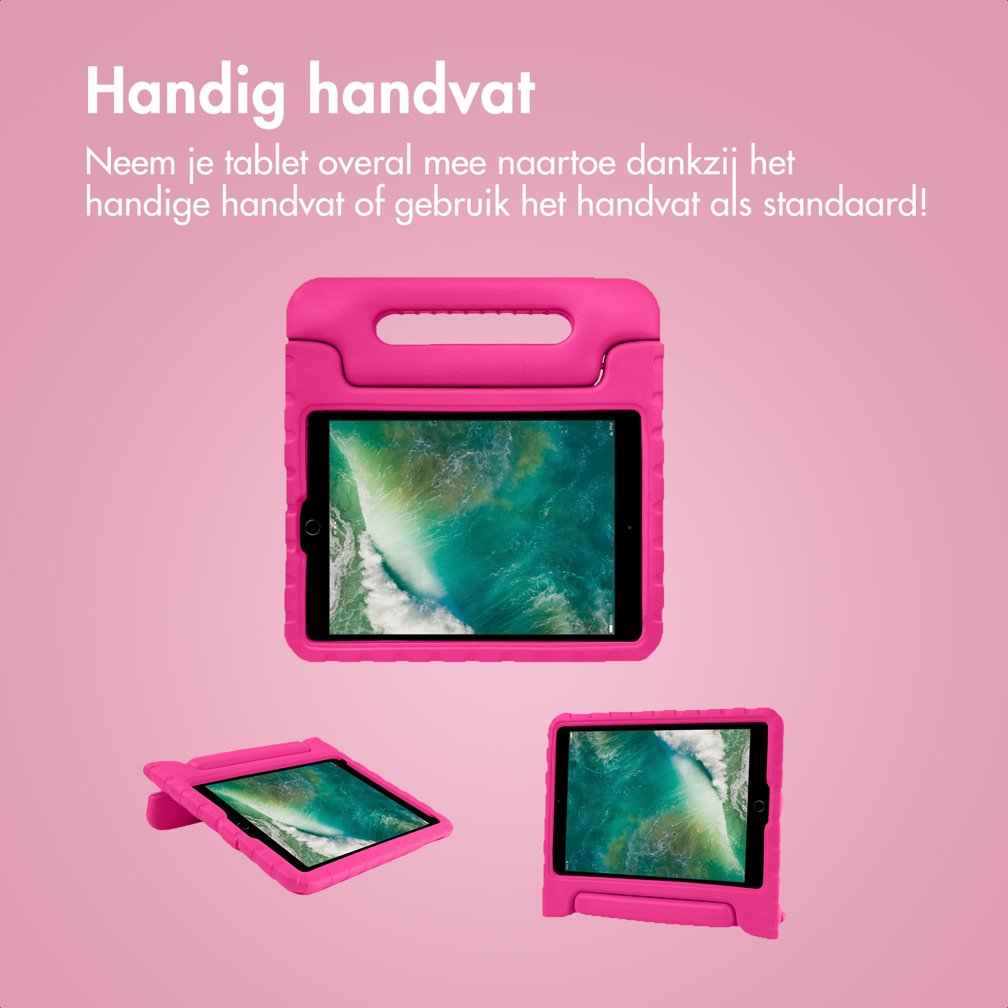 Drie roze tablethoezen met handvatten en tablets op een roze achtergrond.