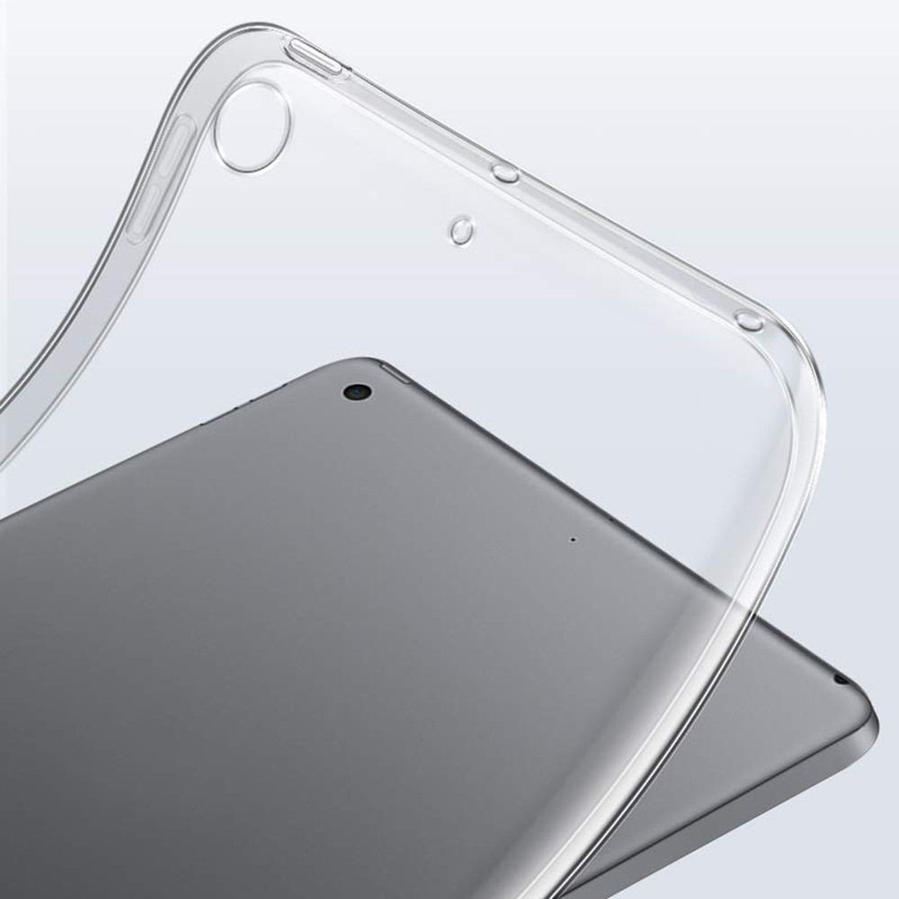 Un étui transparent pour tablette est positionné sur une tablette grise.
