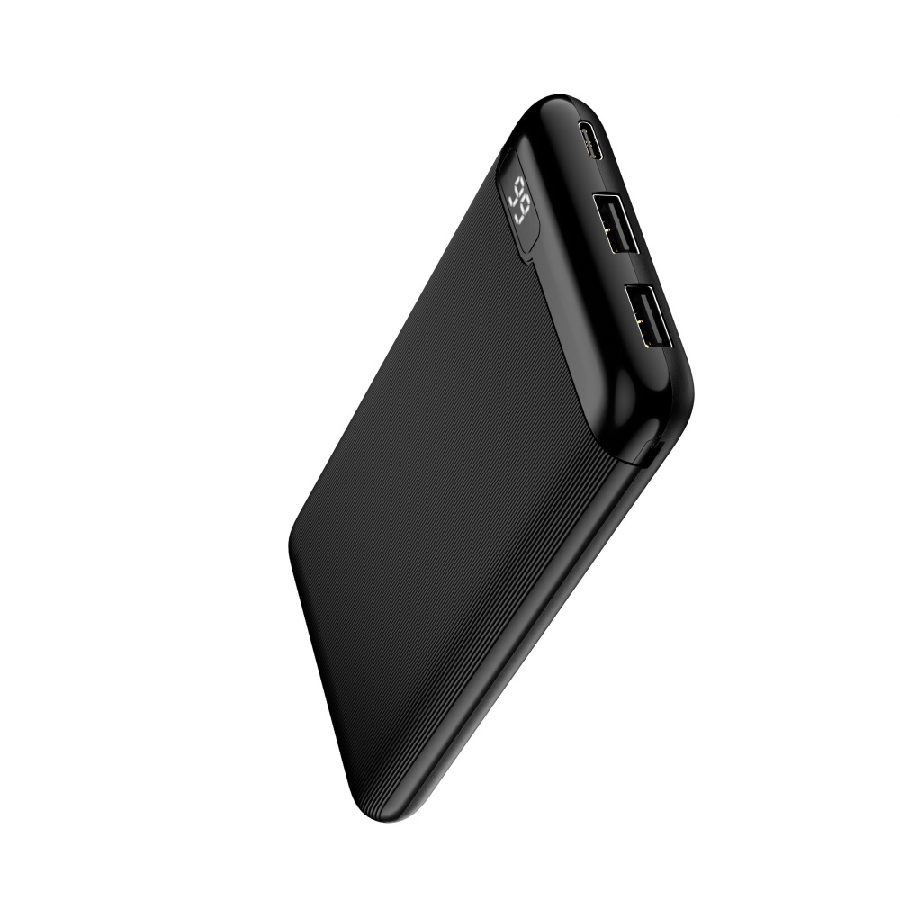 Czarny power bank z dwoma portami USB i cyfrowym wyświetlaczem pokazującym 99.