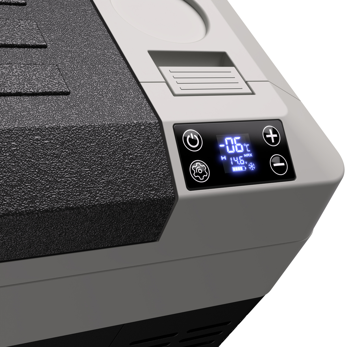 Une glacière portable avec un écran numérique affichant -06°C et 14.6V.