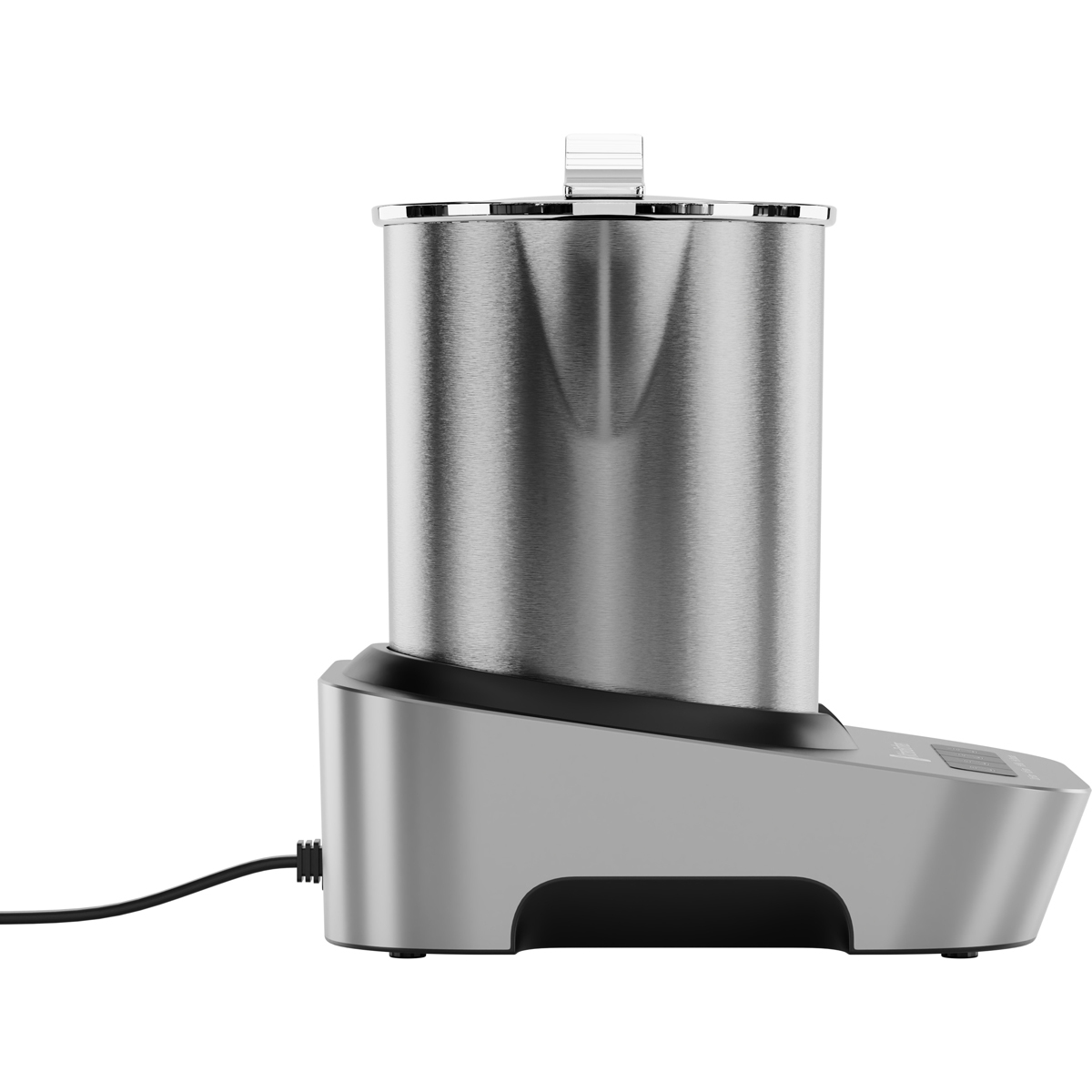 Silberner Standmixer mit schwarzem Kabel, auf weißem Hintergrund.