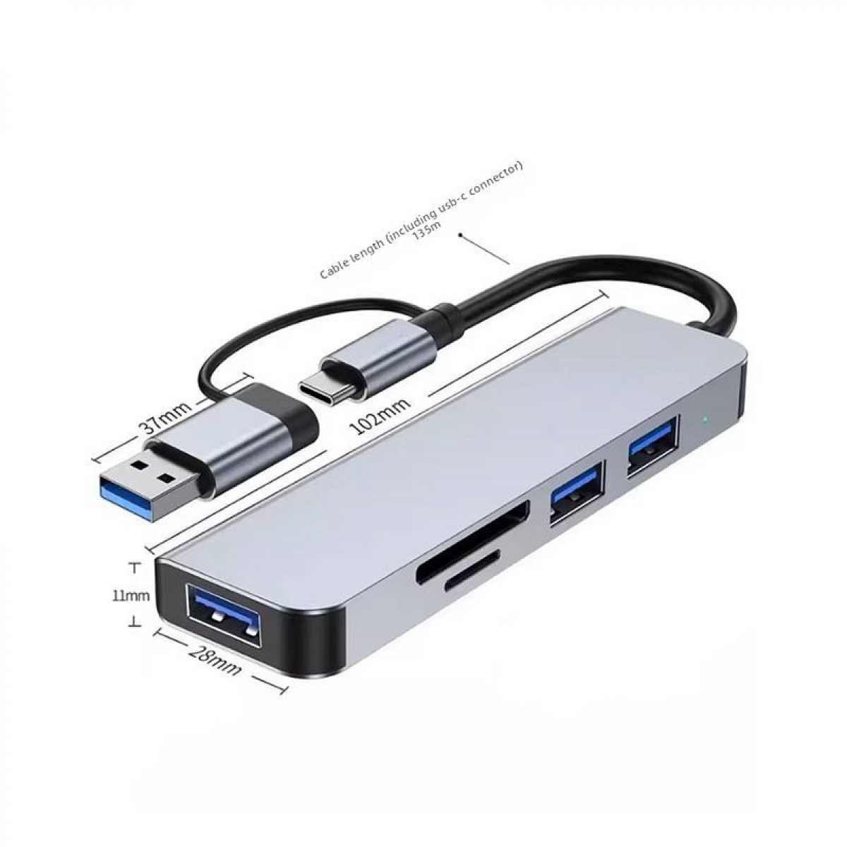 Ein silberner USB-C-Hub mit USB-A- und USB-C-Anschlüssen, SD-Kartensteckplätzen.