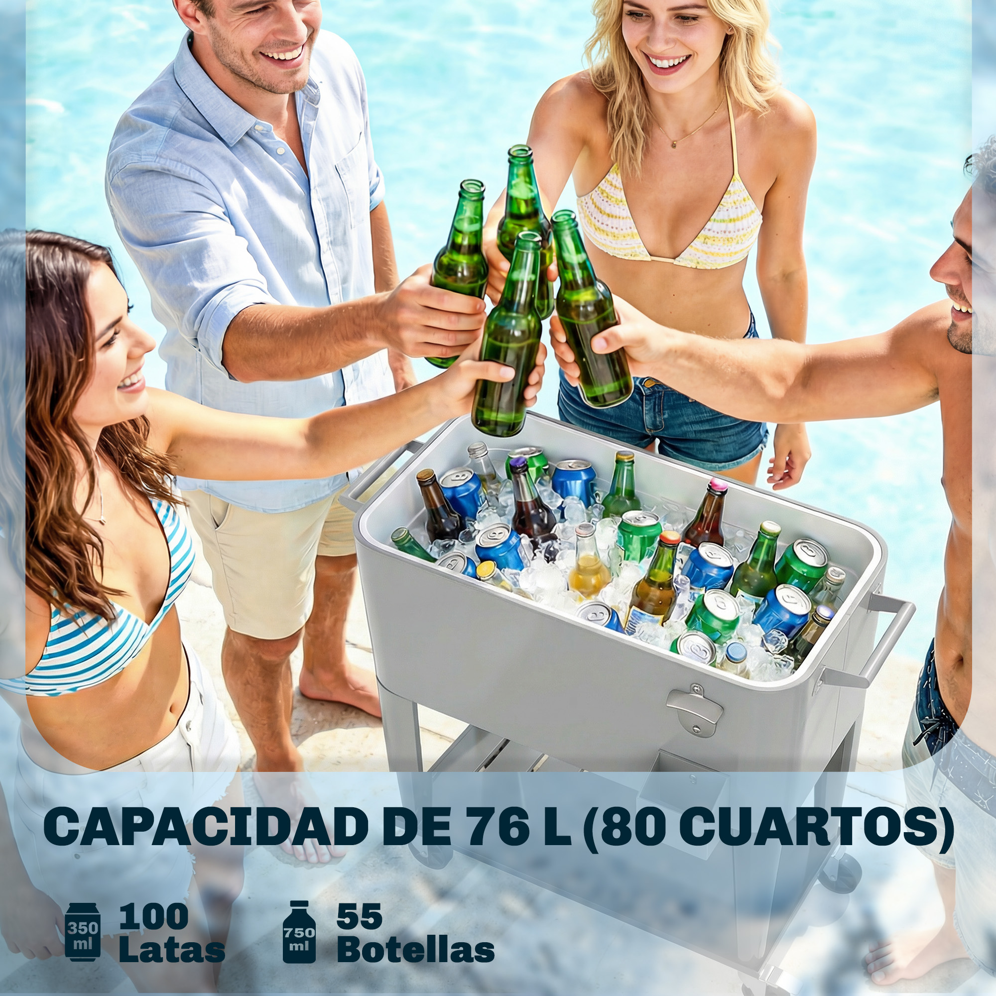 Cuatro amigos brindan con botellas de cerveza junto a una hielera llena.
