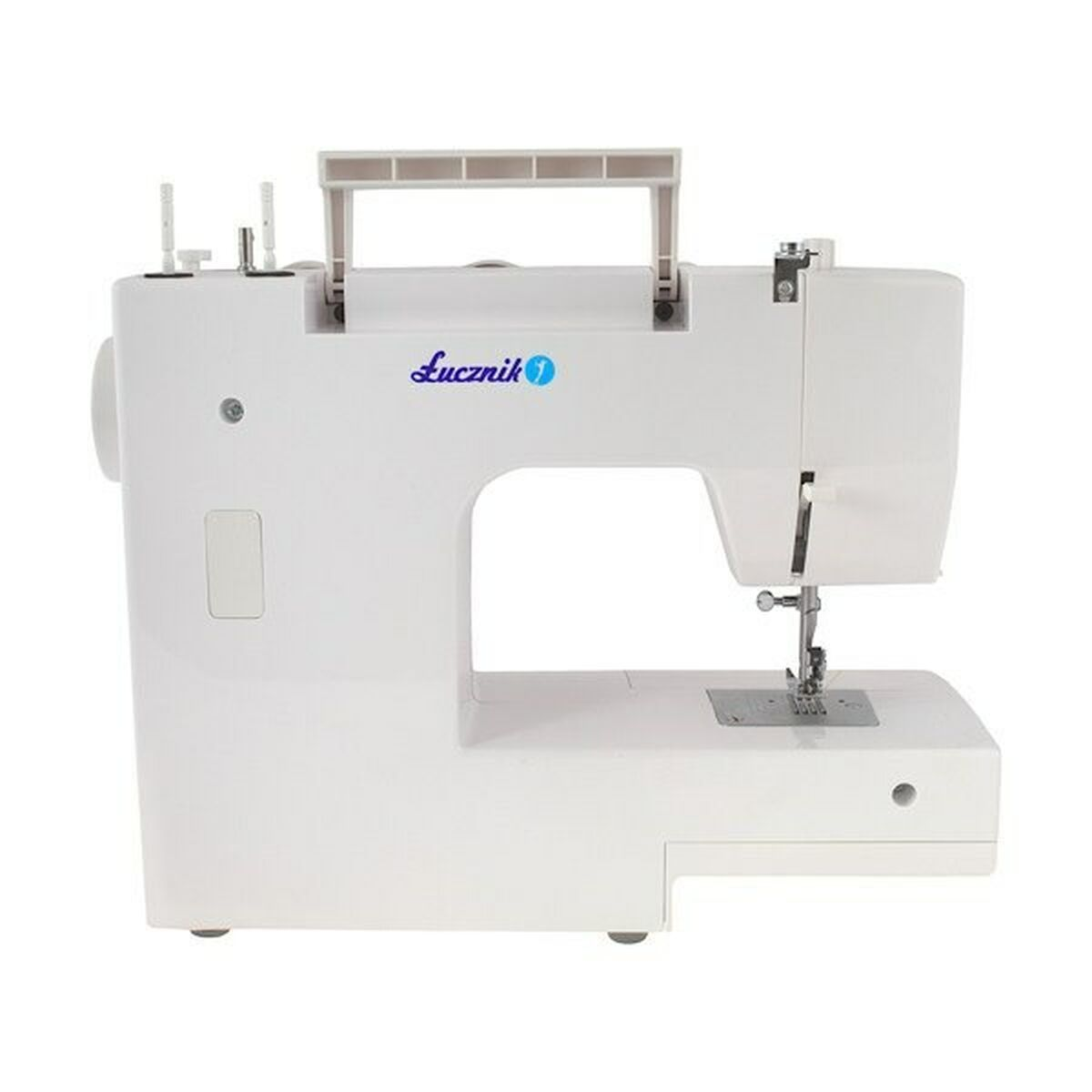 Eine weiße Nähmaschine mit dem blauen Logo von Lucznik.