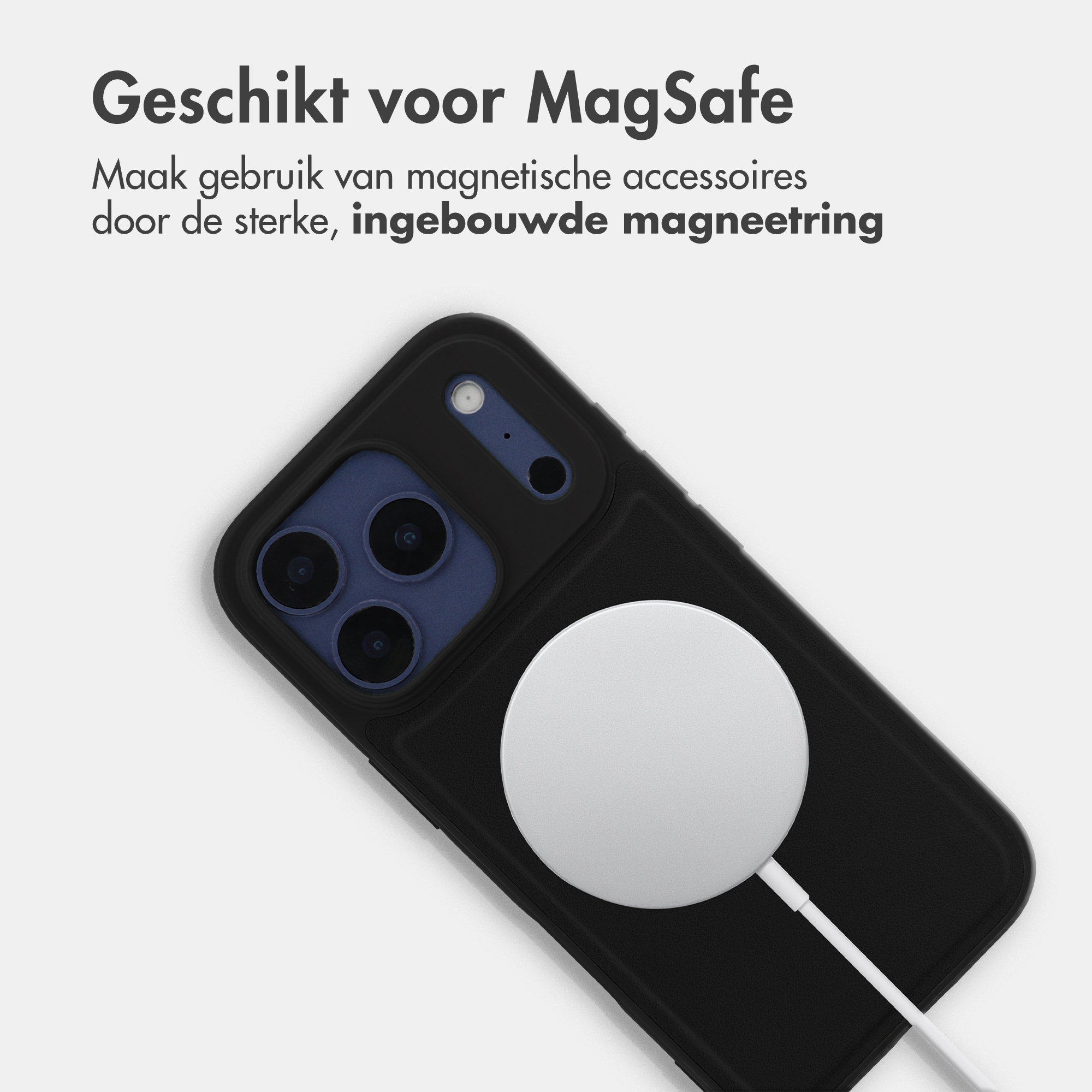 Schwarze Handyhülle mit MagSafe-Ladegerät und Kameramodul.