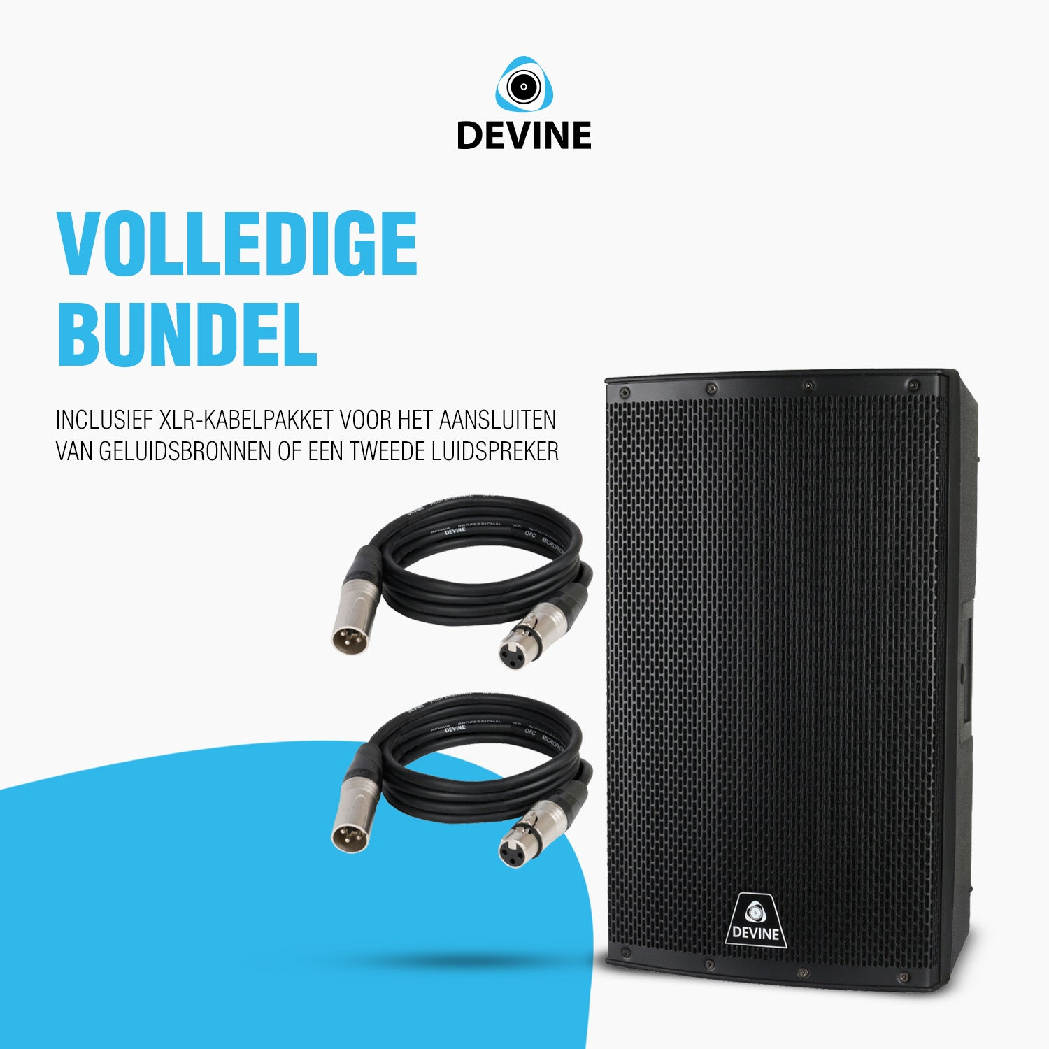 Een zwarte luidspreker staat naast twee zwarte XLR-kabels.