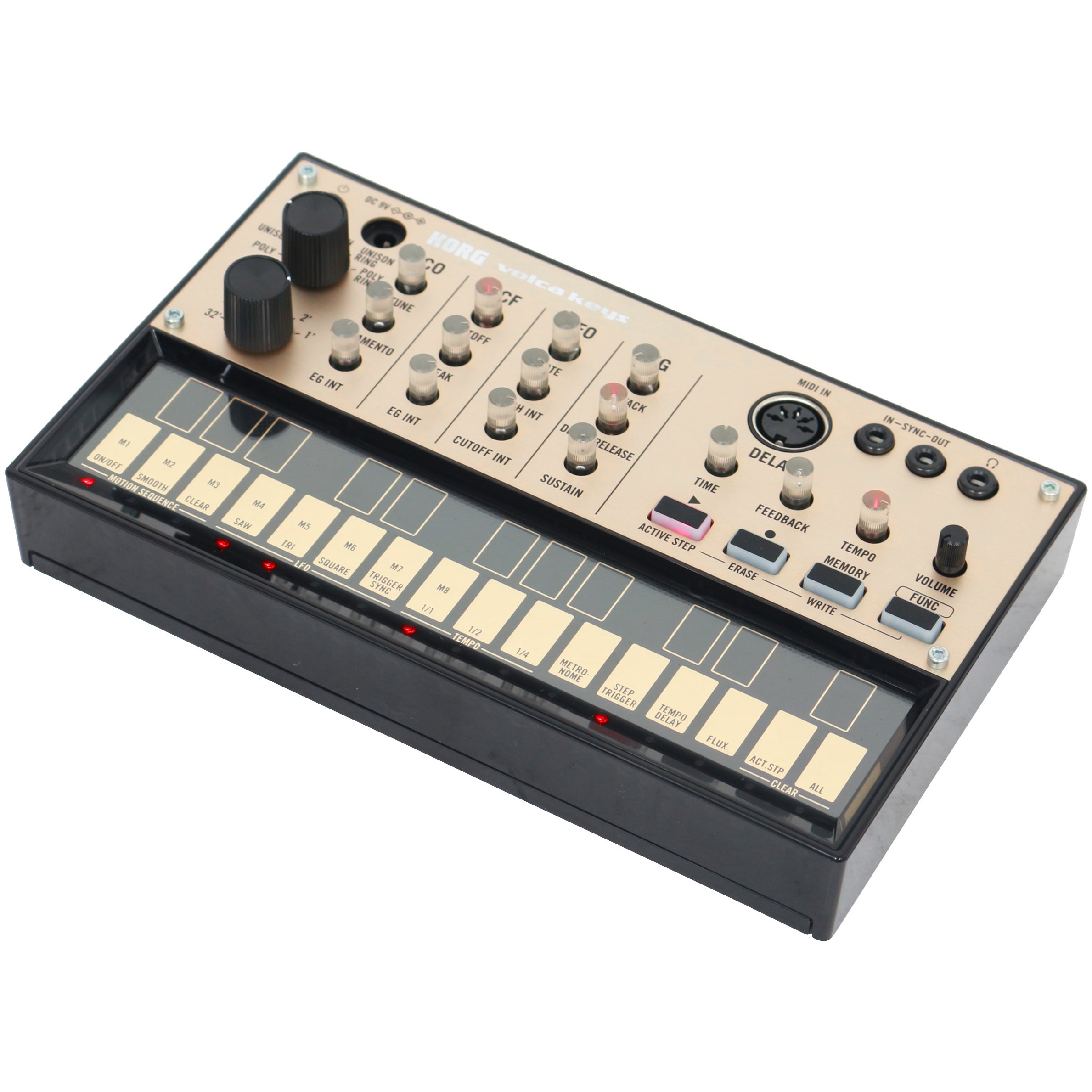 Een zwart en goudkleurig Korg Volca Keys synthesizer keyboard met knoppen.