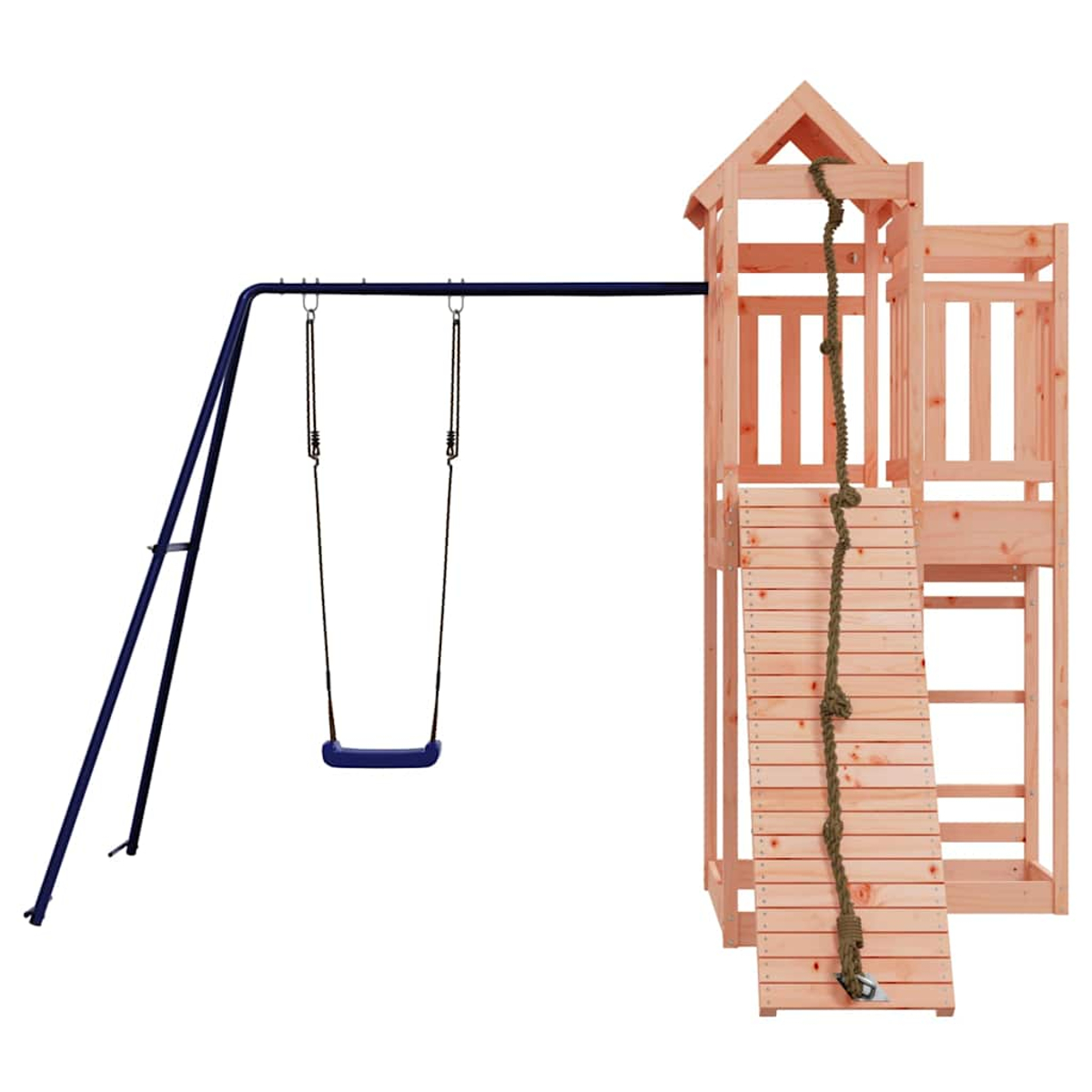 Ein Holzspielturm mit Schaukel, Strickleiter und Rutsche auf weißem Hintergrund.